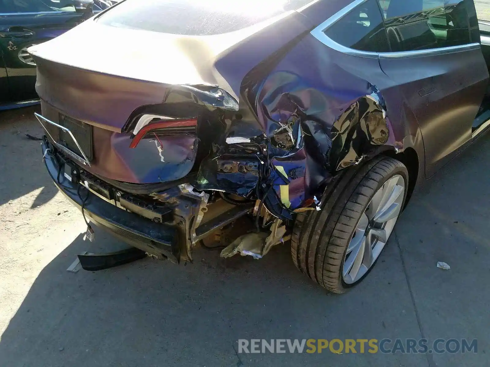 9 Photograph of a damaged car 5YJ3E1EB6KF238289 TESLA MODEL 3 2019