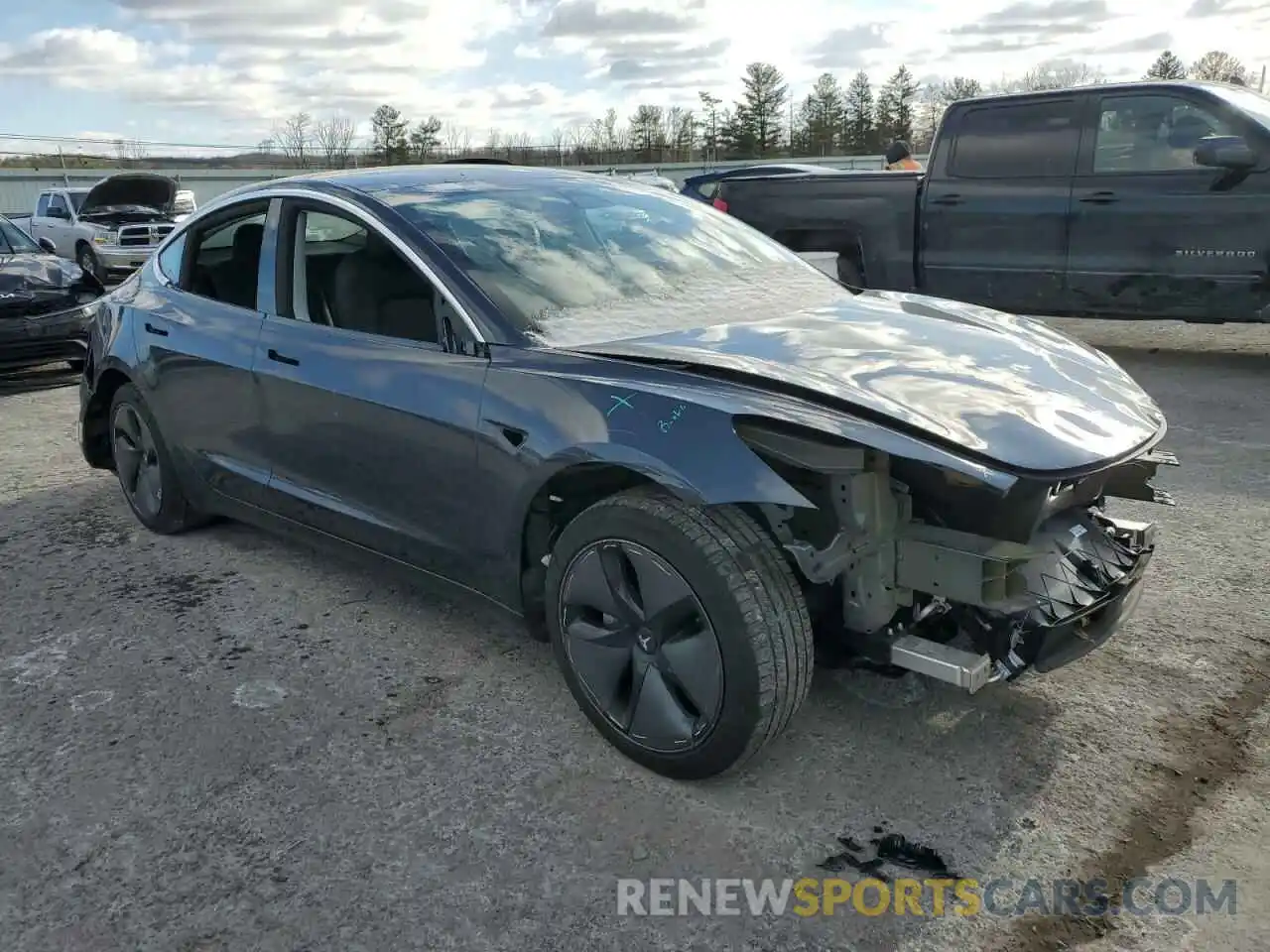 4 Photograph of a damaged car 5YJ3E1EB6KF361378 TESLA MODEL 3 2019