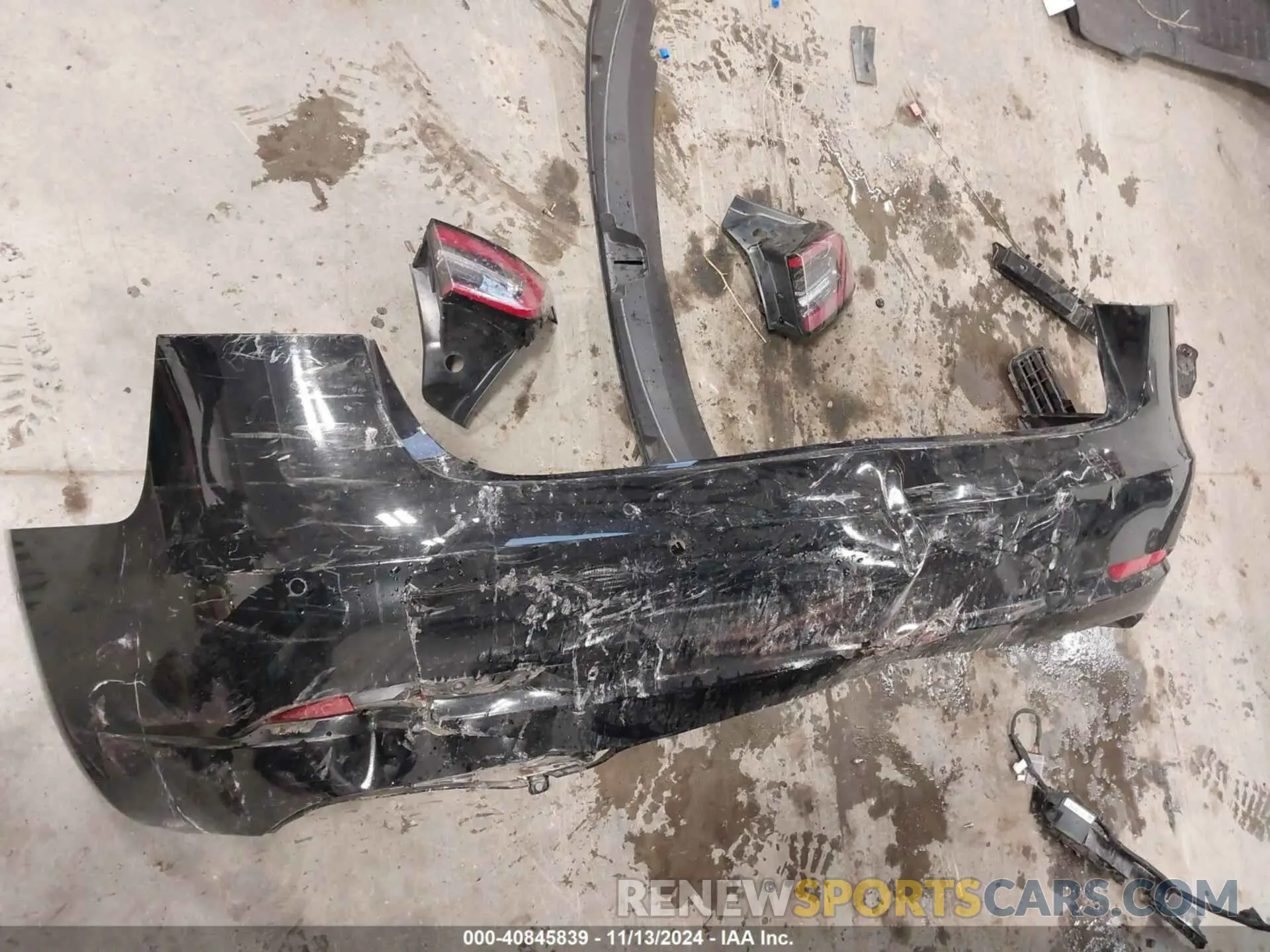 12 Photograph of a damaged car 5YJ3E1EB6KF384952 TESLA MODEL 3 2019