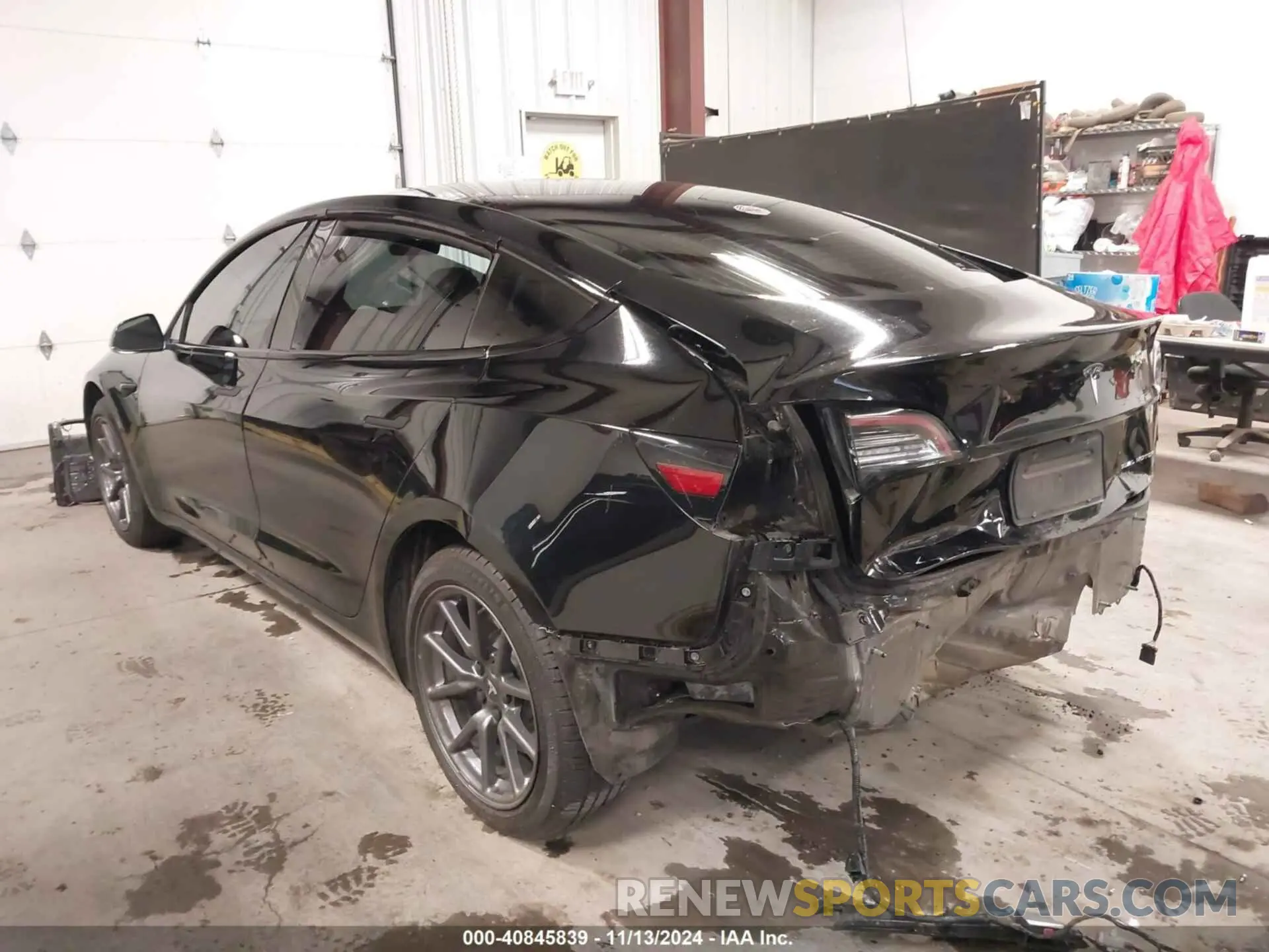 3 Photograph of a damaged car 5YJ3E1EB6KF384952 TESLA MODEL 3 2019