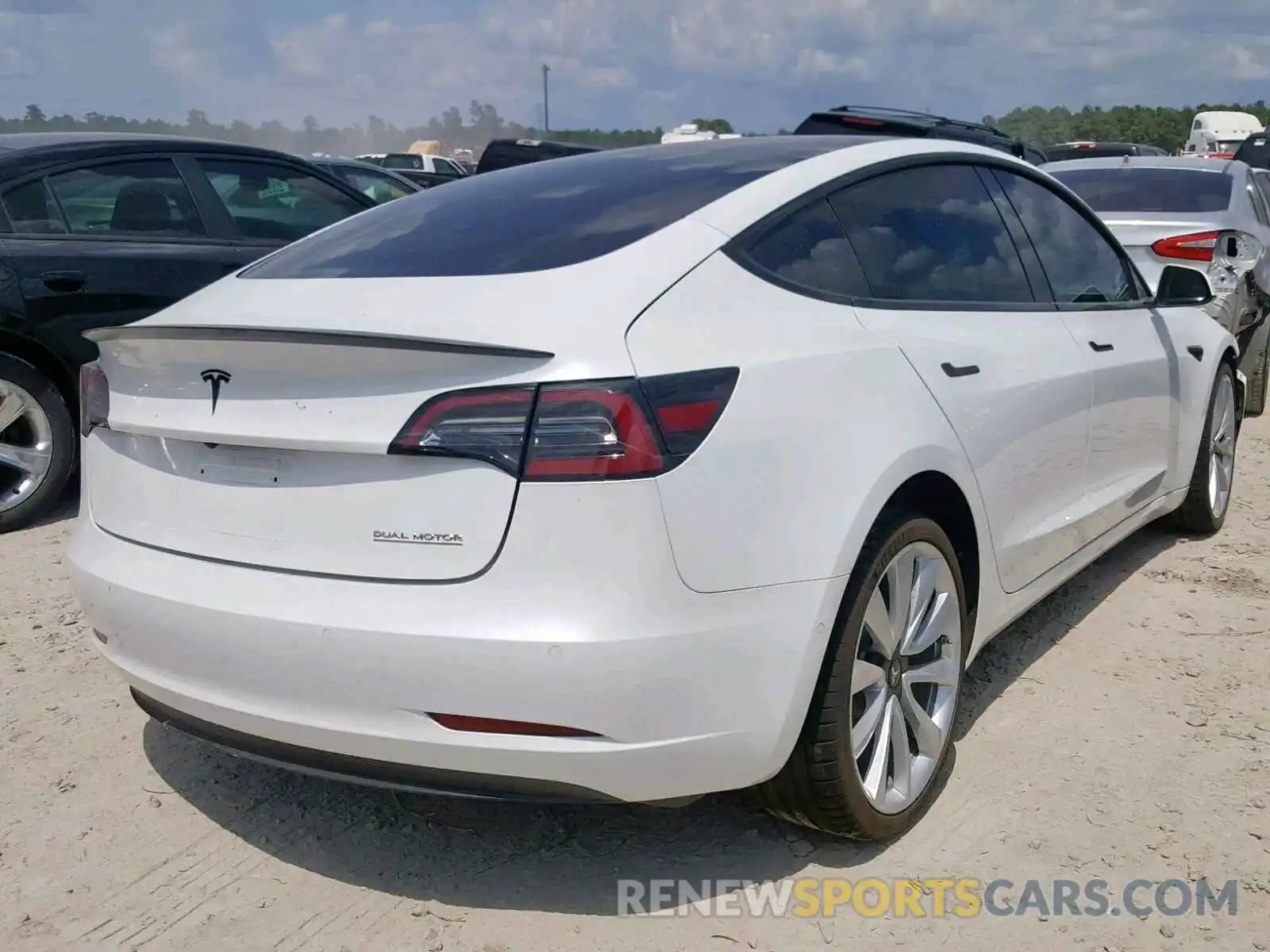 4 Photograph of a damaged car 5YJ3E1EB6KF393750 TESLA MODEL 3 2019