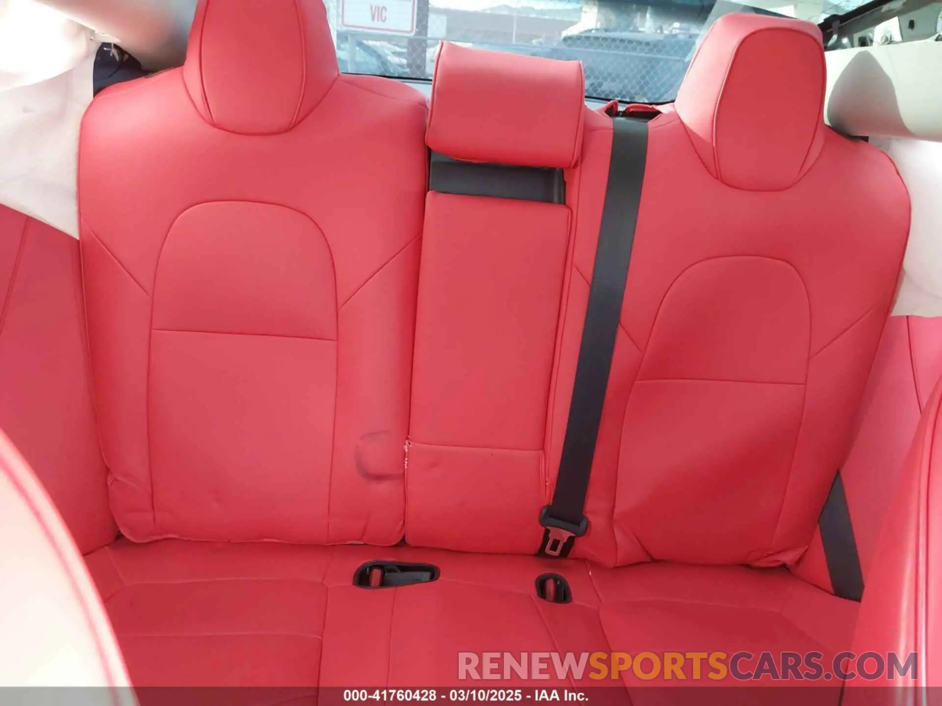 8 Photograph of a damaged car 5YJ3E1EB6KF413320 TESLA MODEL 3 2019