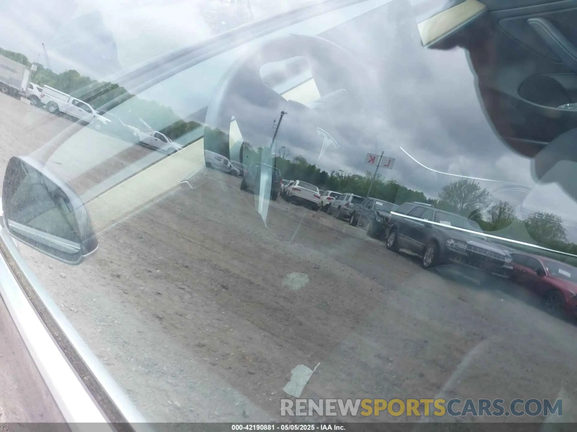 14 Photograph of a damaged car 5YJ3E1EB6KF432742 TESLA MODEL 3 2019