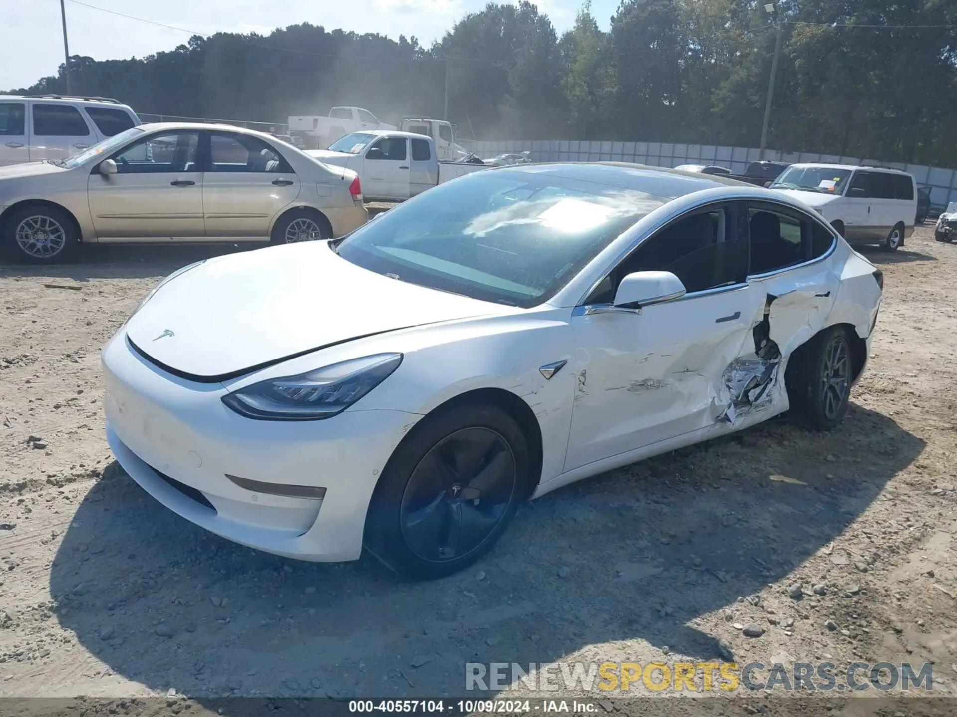 2 Photograph of a damaged car 5YJ3E1EB6KF433356 TESLA MODEL 3 2019