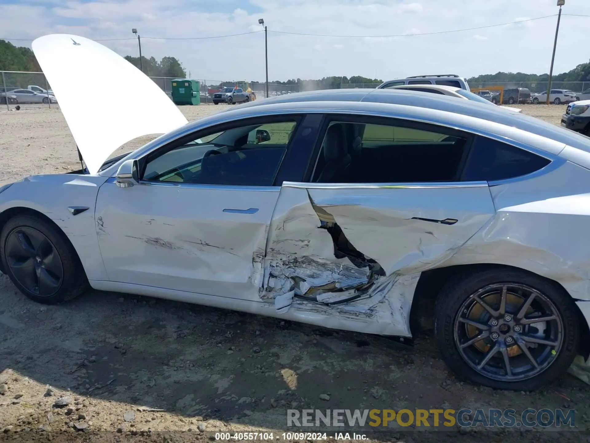 6 Photograph of a damaged car 5YJ3E1EB6KF433356 TESLA MODEL 3 2019