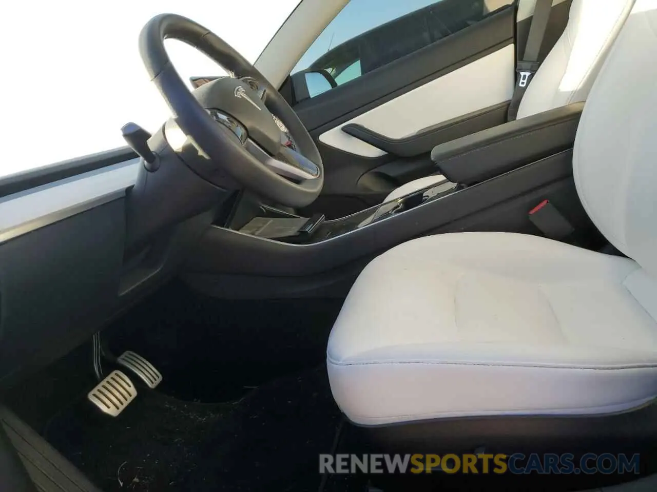 7 Photograph of a damaged car 5YJ3E1EB6KF440386 TESLA MODEL 3 2019