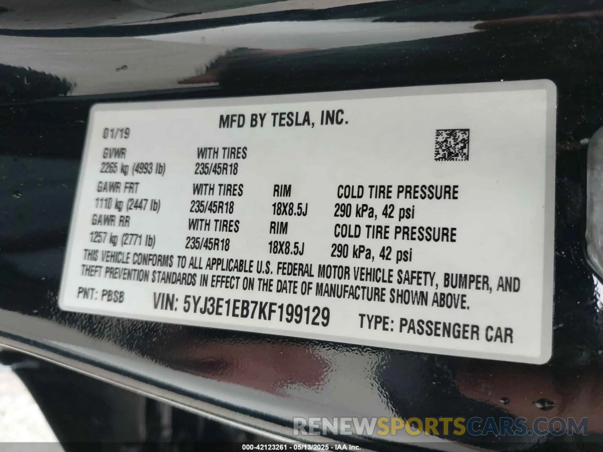 9 Photograph of a damaged car 5YJ3E1EB7KF199129 TESLA MODEL 3 2019