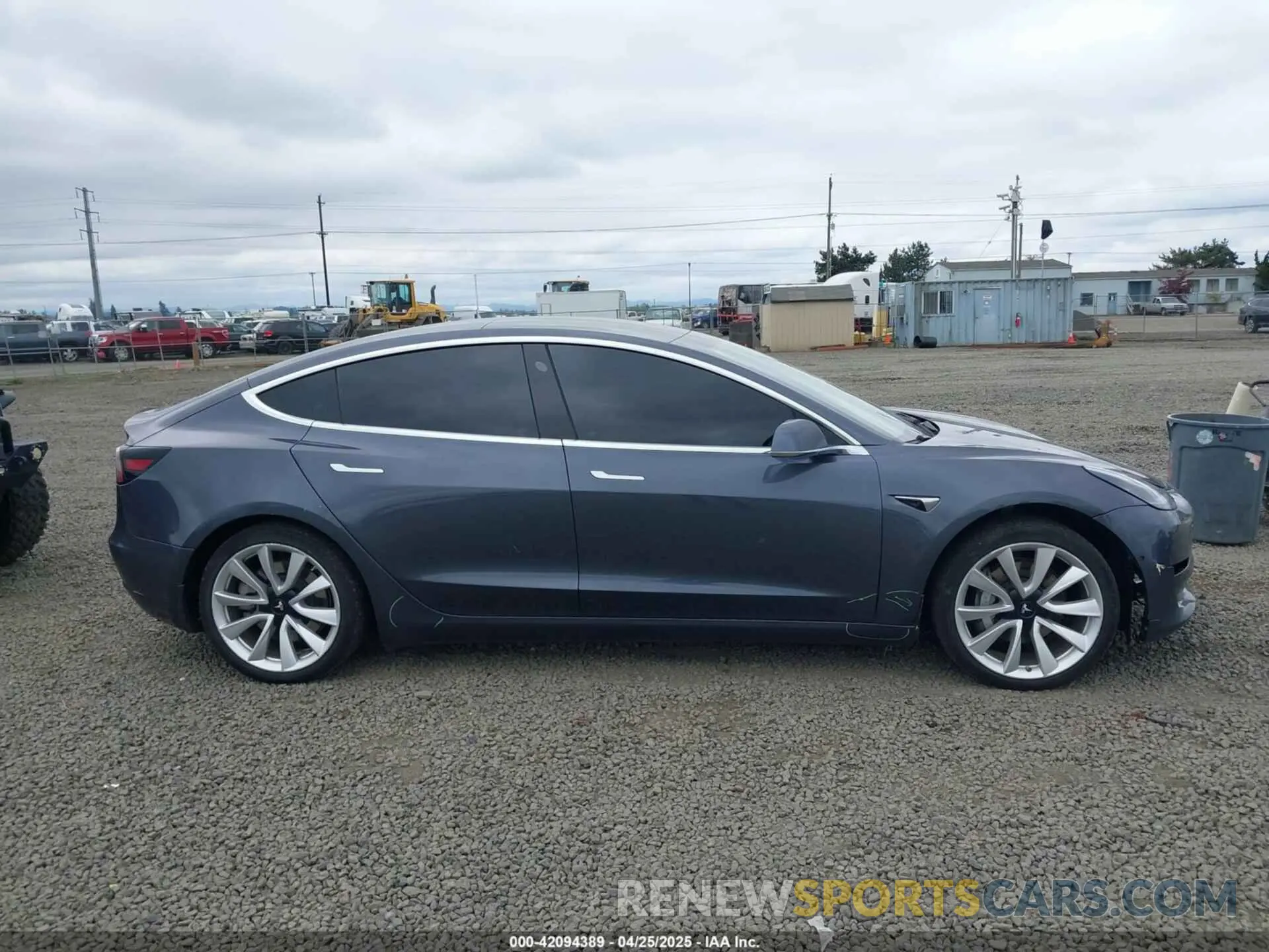13 Photograph of a damaged car 5YJ3E1EB7KF205883 TESLA MODEL 3 2019