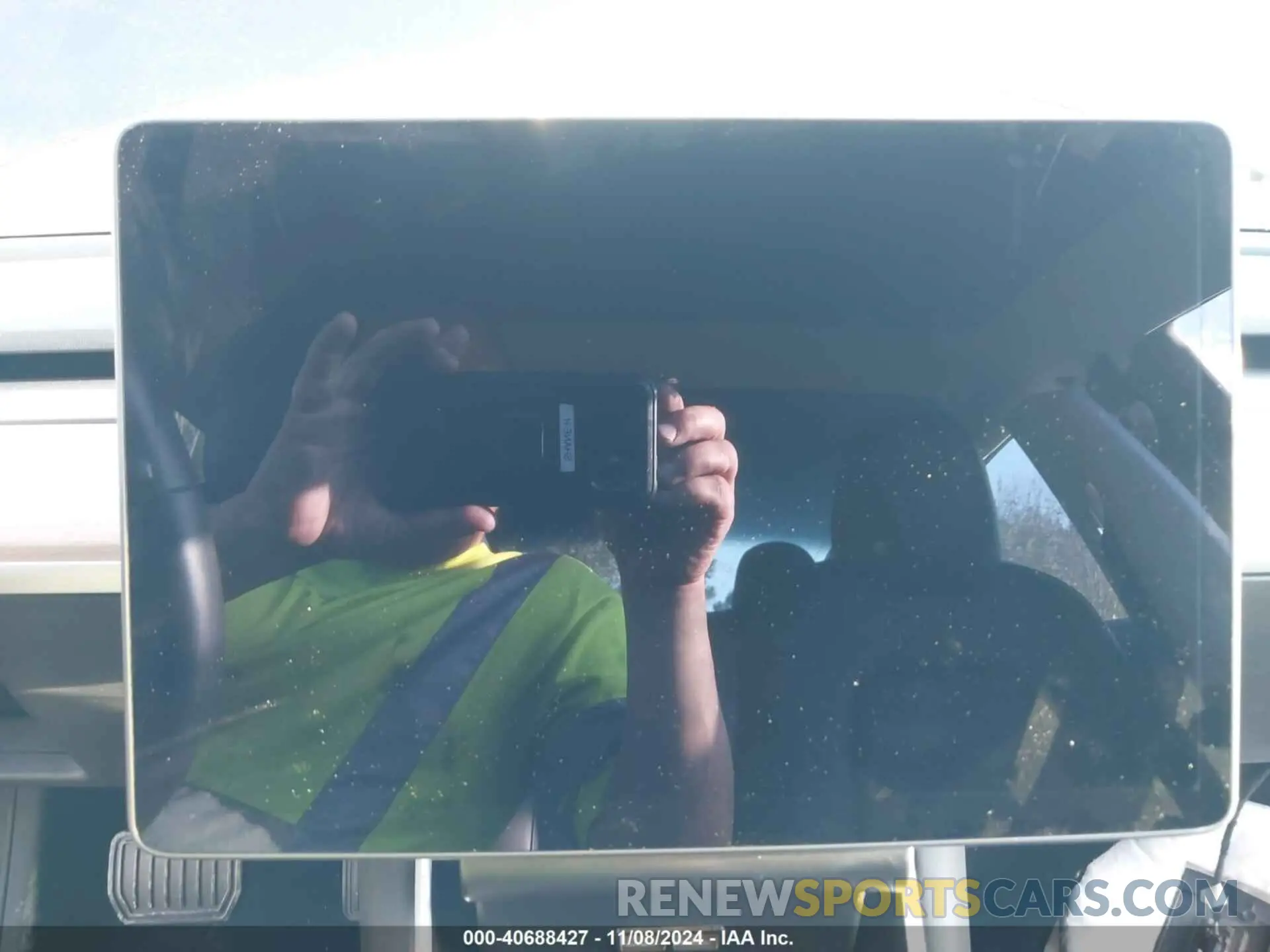 15 Photograph of a damaged car 5YJ3E1EB7KF210002 TESLA MODEL 3 2019