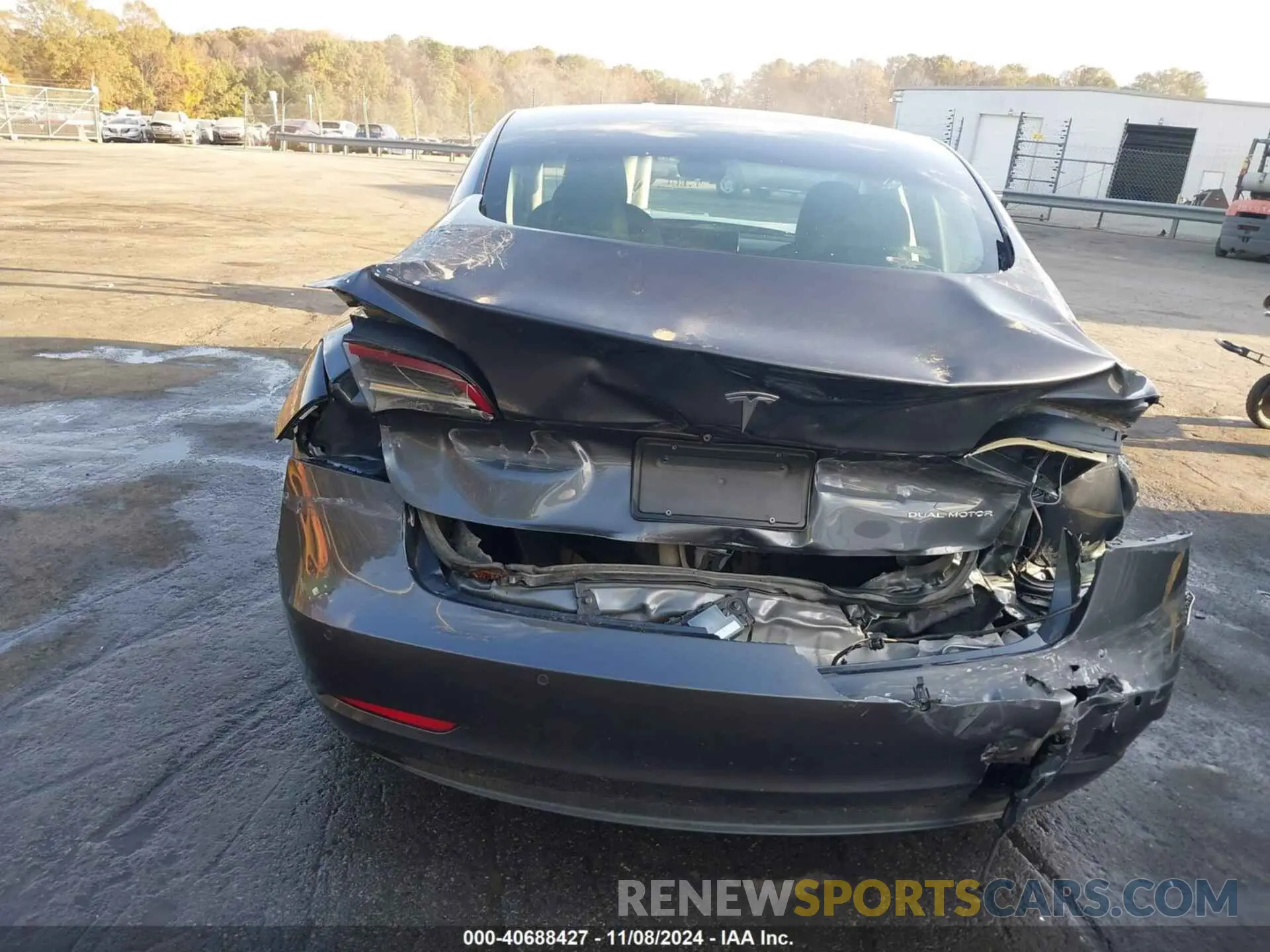 19 Photograph of a damaged car 5YJ3E1EB7KF210002 TESLA MODEL 3 2019