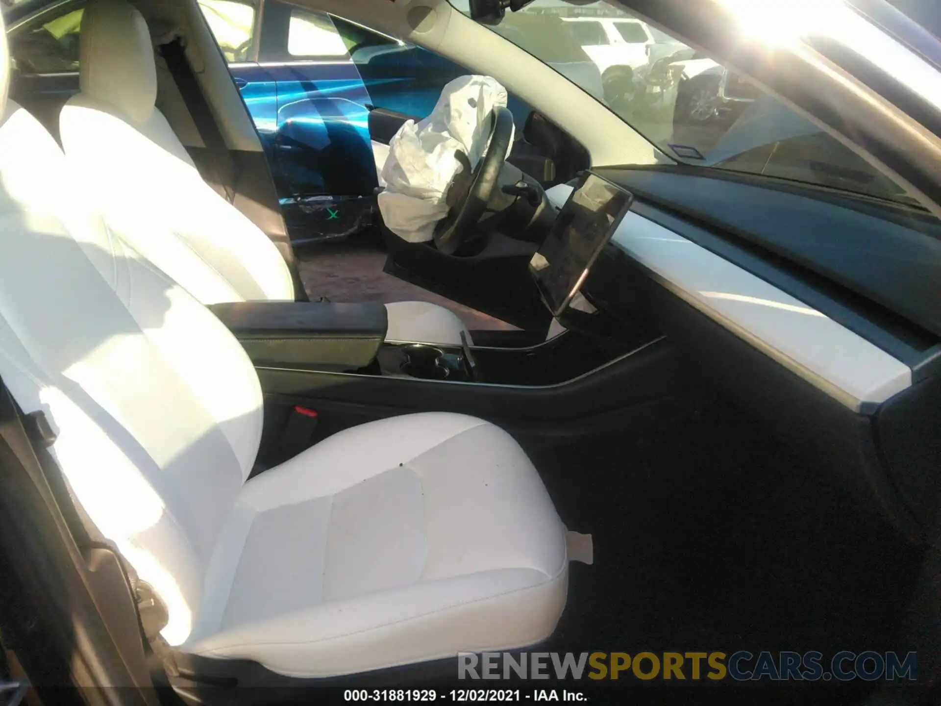 5 Photograph of a damaged car 5YJ3E1EB7KF213661 TESLA MODEL 3 2019