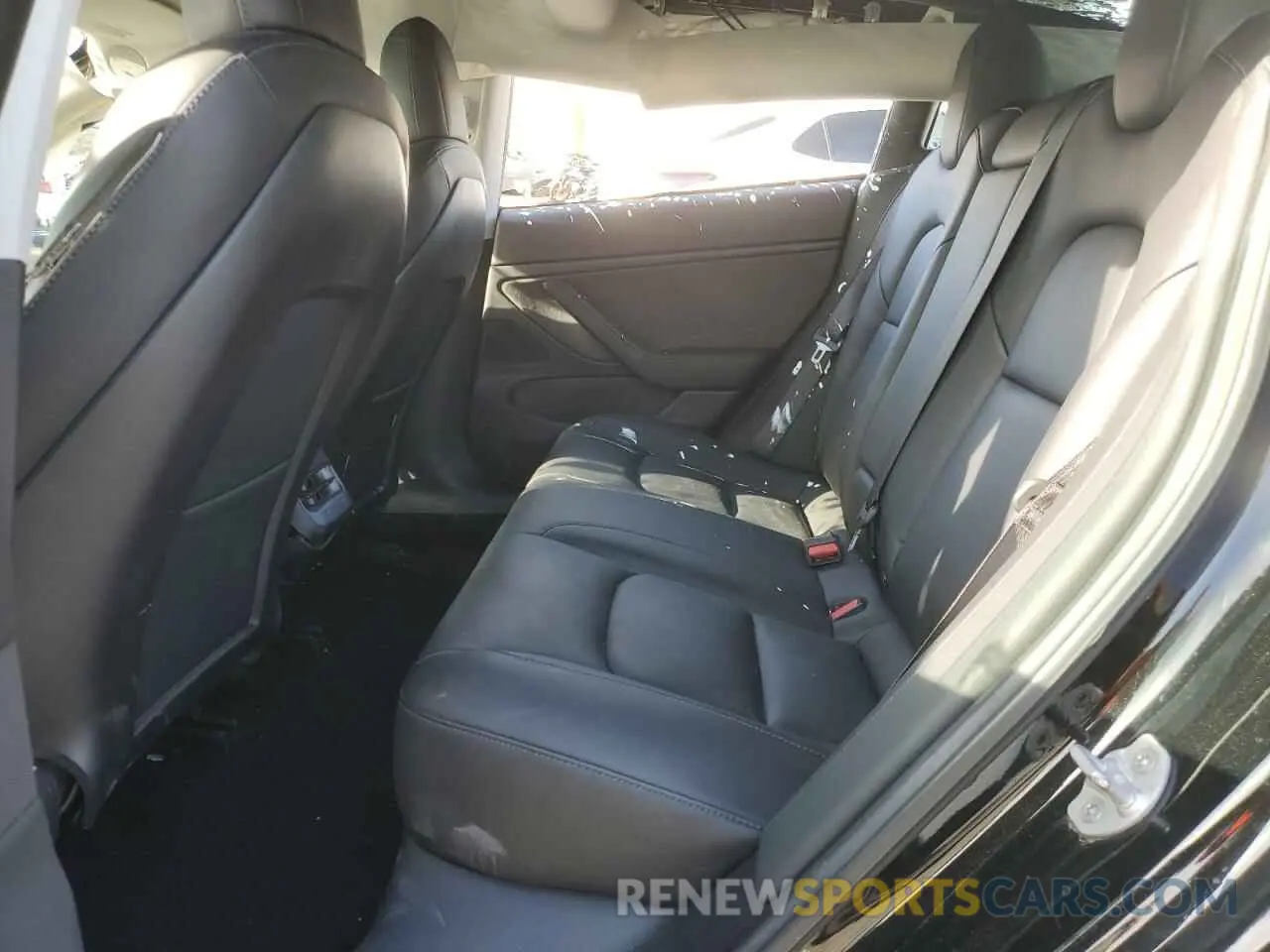 11 Photograph of a damaged car 5YJ3E1EB7KF364564 TESLA MODEL 3 2019