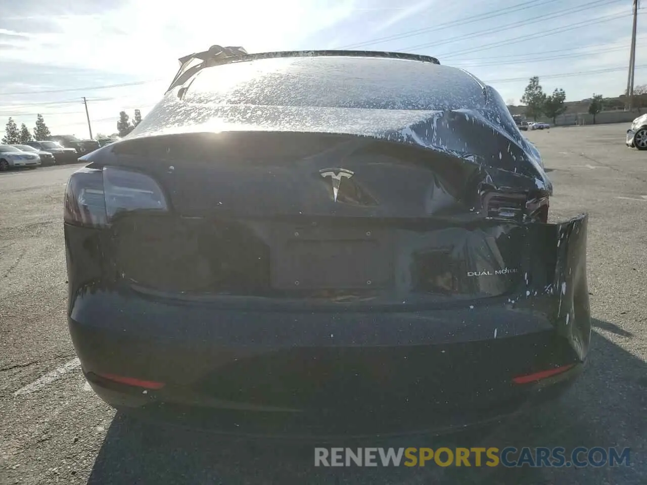 6 Photograph of a damaged car 5YJ3E1EB7KF364564 TESLA MODEL 3 2019