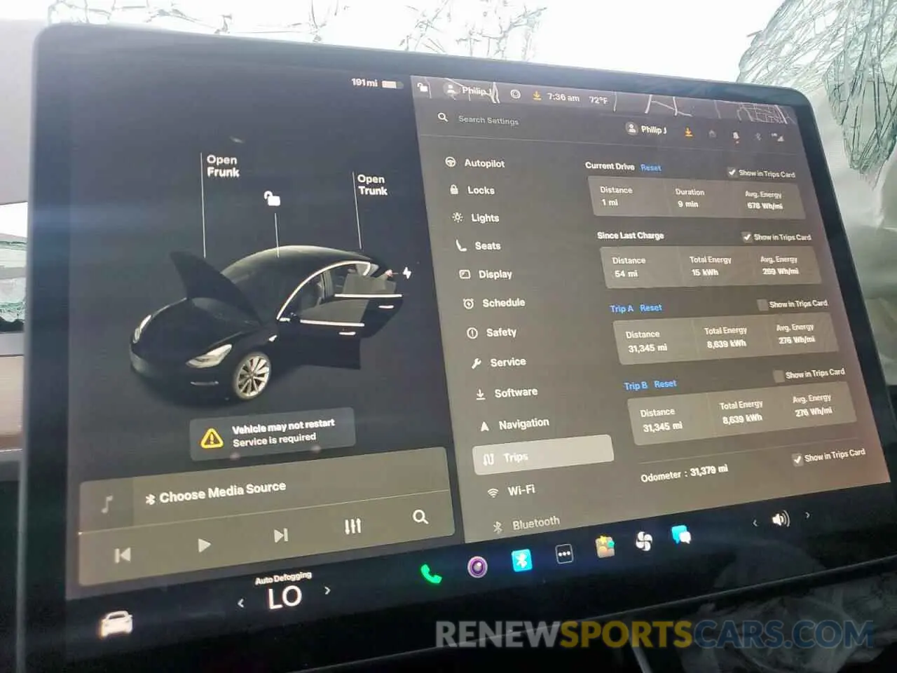 9 Photograph of a damaged car 5YJ3E1EB7KF388928 TESLA MODEL 3 2019