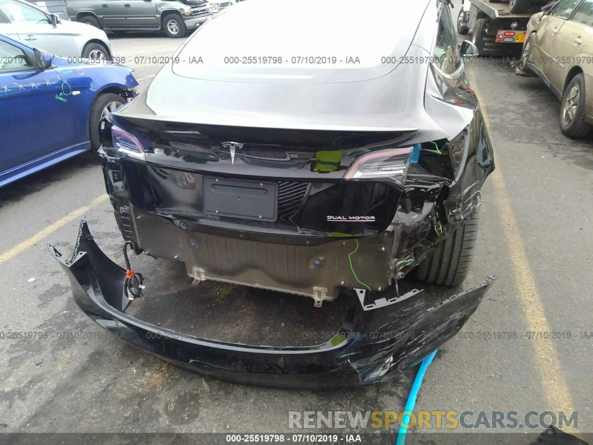 6 Photograph of a damaged car 5YJ3E1EB7KF392719 TESLA MODEL 3 2019