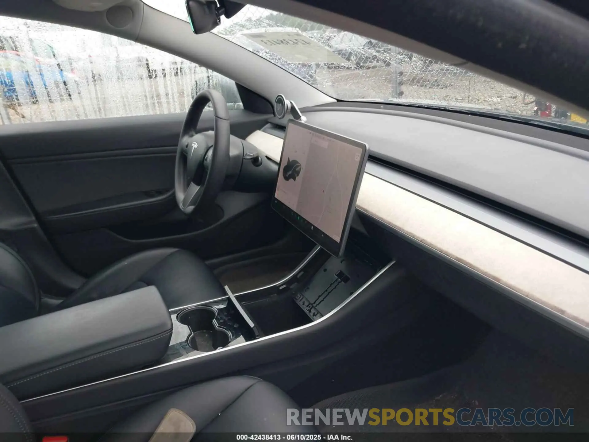 5 Photograph of a damaged car 5YJ3E1EB7KF413312 TESLA MODEL 3 2019