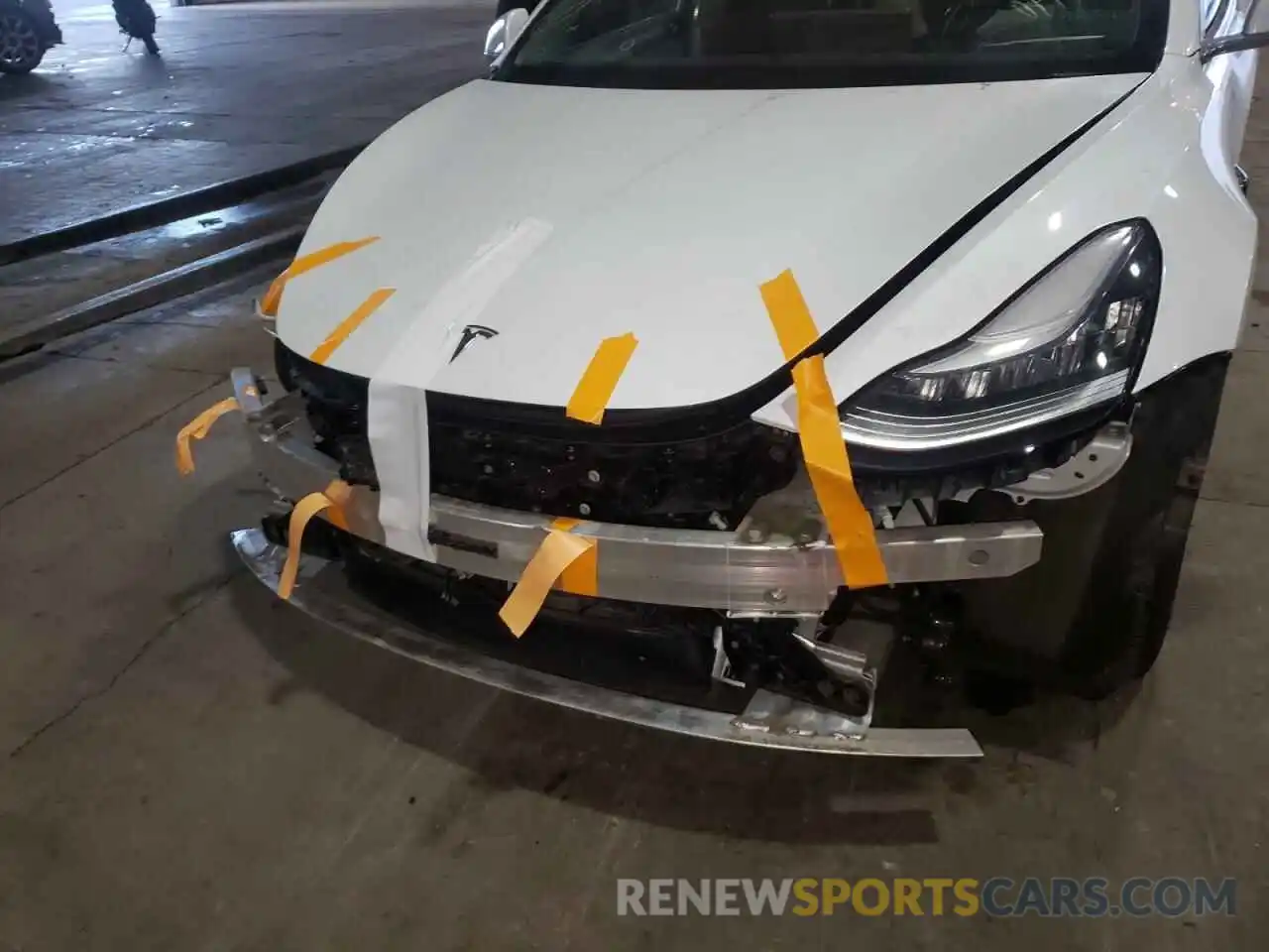 9 Photograph of a damaged car 5YJ3E1EB7KF433415 TESLA MODEL 3 2019