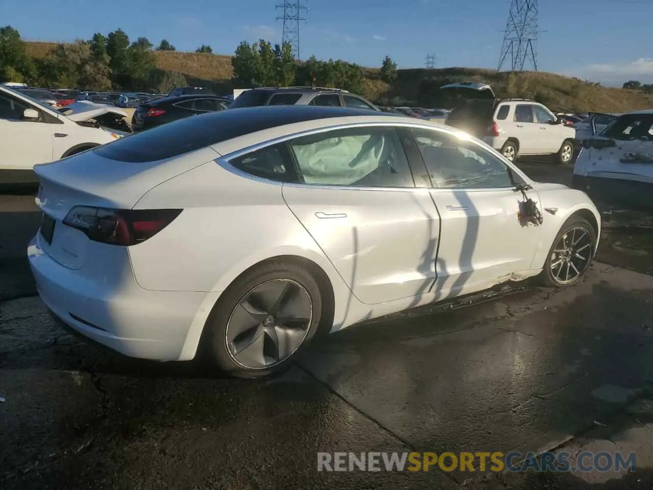 3 Photograph of a damaged car 5YJ3E1EB7KF442339 TESLA MODEL 3 2019