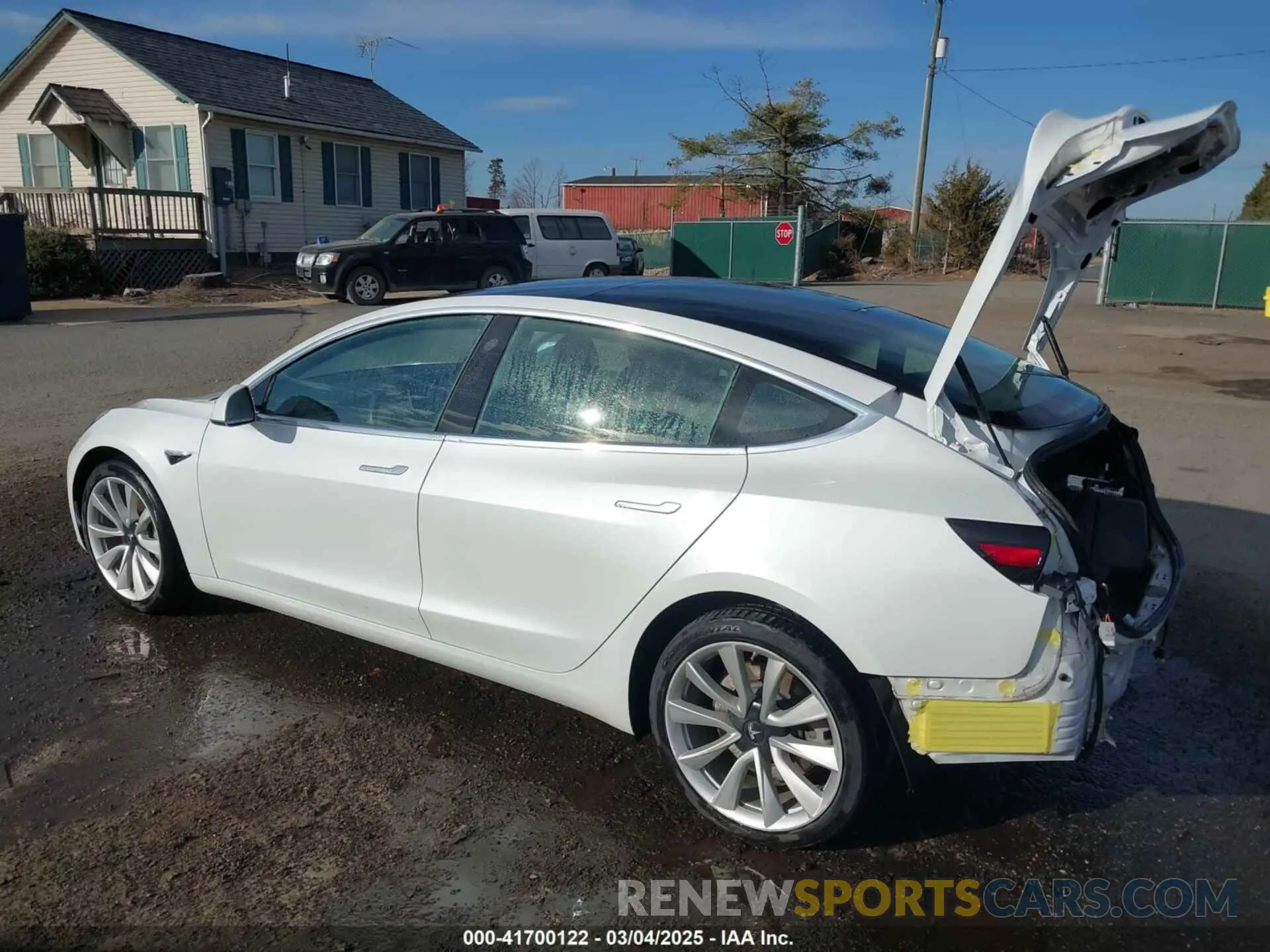 3 Photograph of a damaged car 5YJ3E1EB7KF442390 TESLA MODEL 3 2019