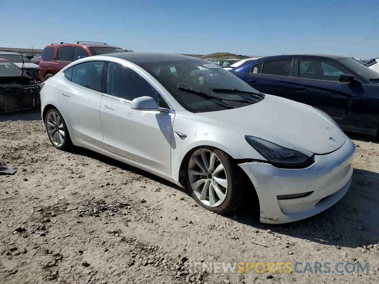4 Photograph of a damaged car 5YJ3E1EB7KF453308 TESLA MODEL 3 2019