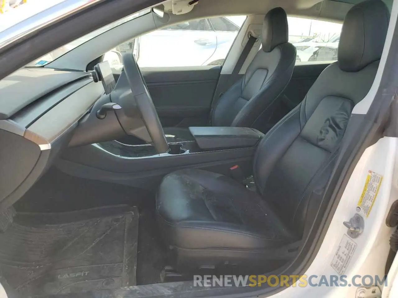 7 Photograph of a damaged car 5YJ3E1EB7KF453308 TESLA MODEL 3 2019