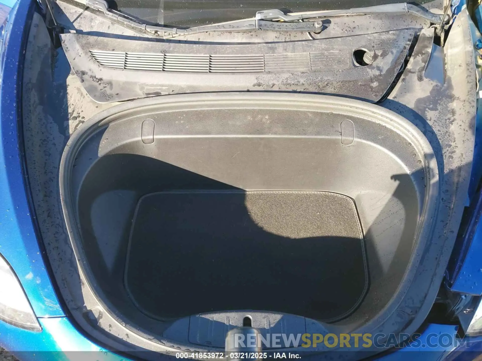 10 Photograph of a damaged car 5YJ3E1EB7KF454636 TESLA MODEL 3 2019