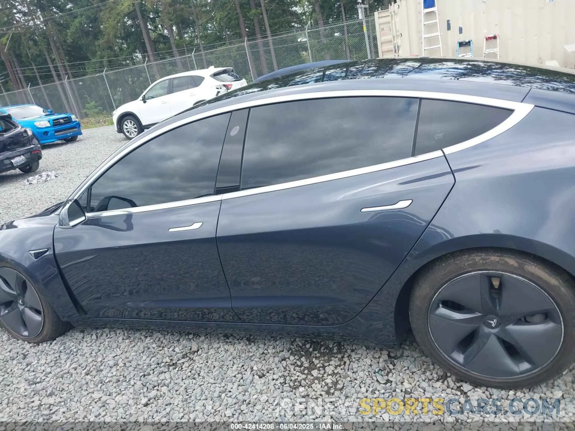 14 Photograph of a damaged car 5YJ3E1EB7KF482310 TESLA MODEL 3 2019