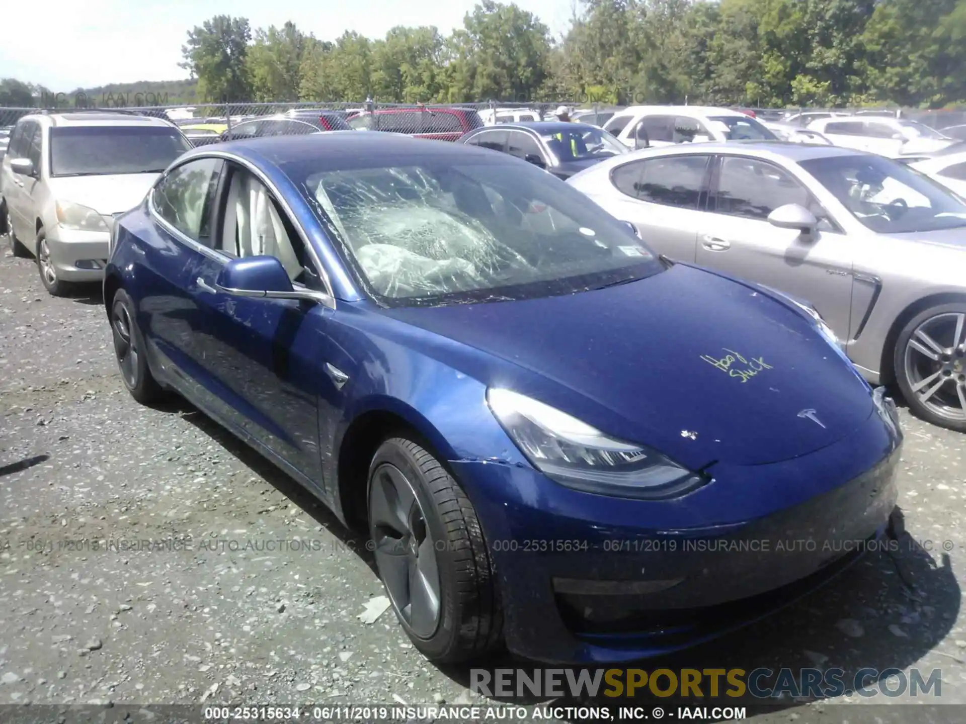 1 Photograph of a damaged car 5YJ3E1EB8KF193758 TESLA MODEL 3 2019