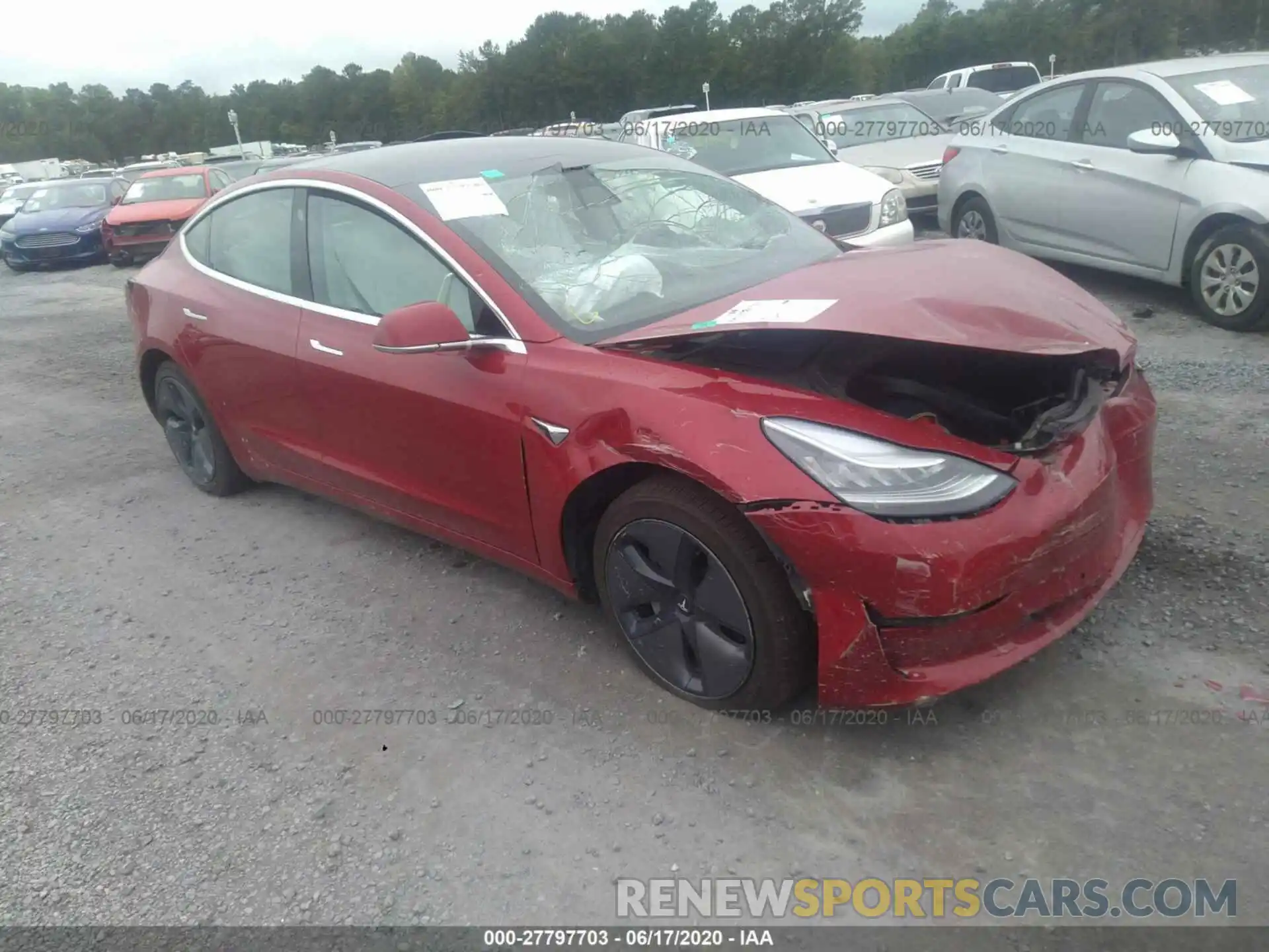 1 Photograph of a damaged car 5YJ3E1EB8KF195199 TESLA MODEL 3 2019