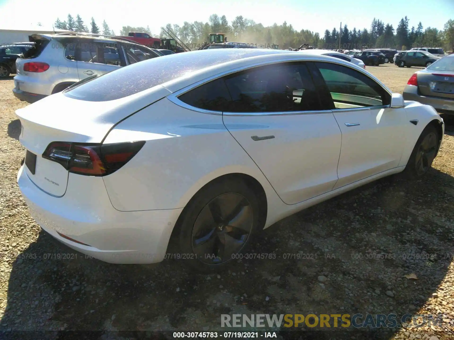 4 Photograph of a damaged car 5YJ3E1EB8KF199639 TESLA MODEL 3 2019