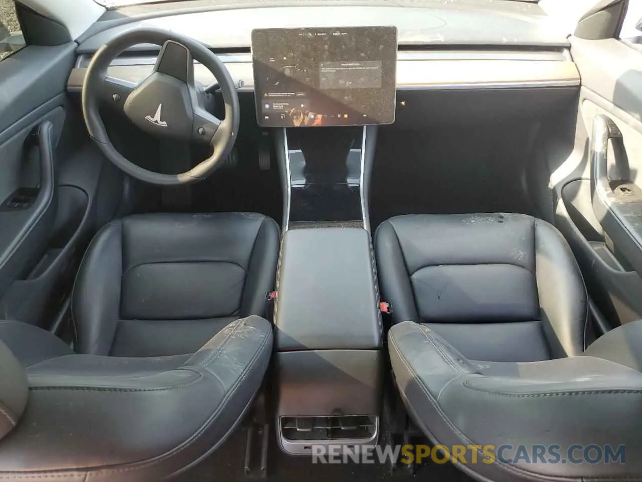 8 Photograph of a damaged car 5YJ3E1EB8KF385567 TESLA MODEL 3 2019