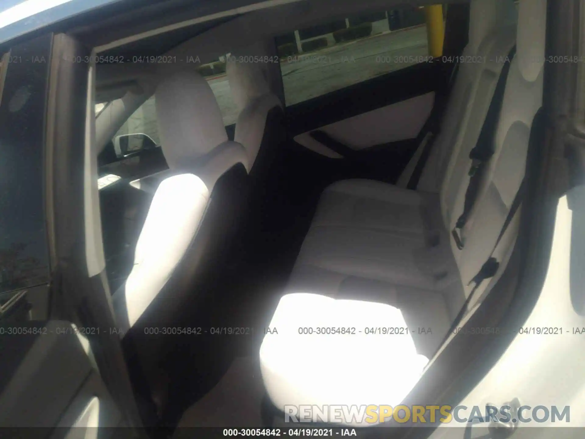 8 Photograph of a damaged car 5YJ3E1EB8KF421824 TESLA MODEL 3 2019