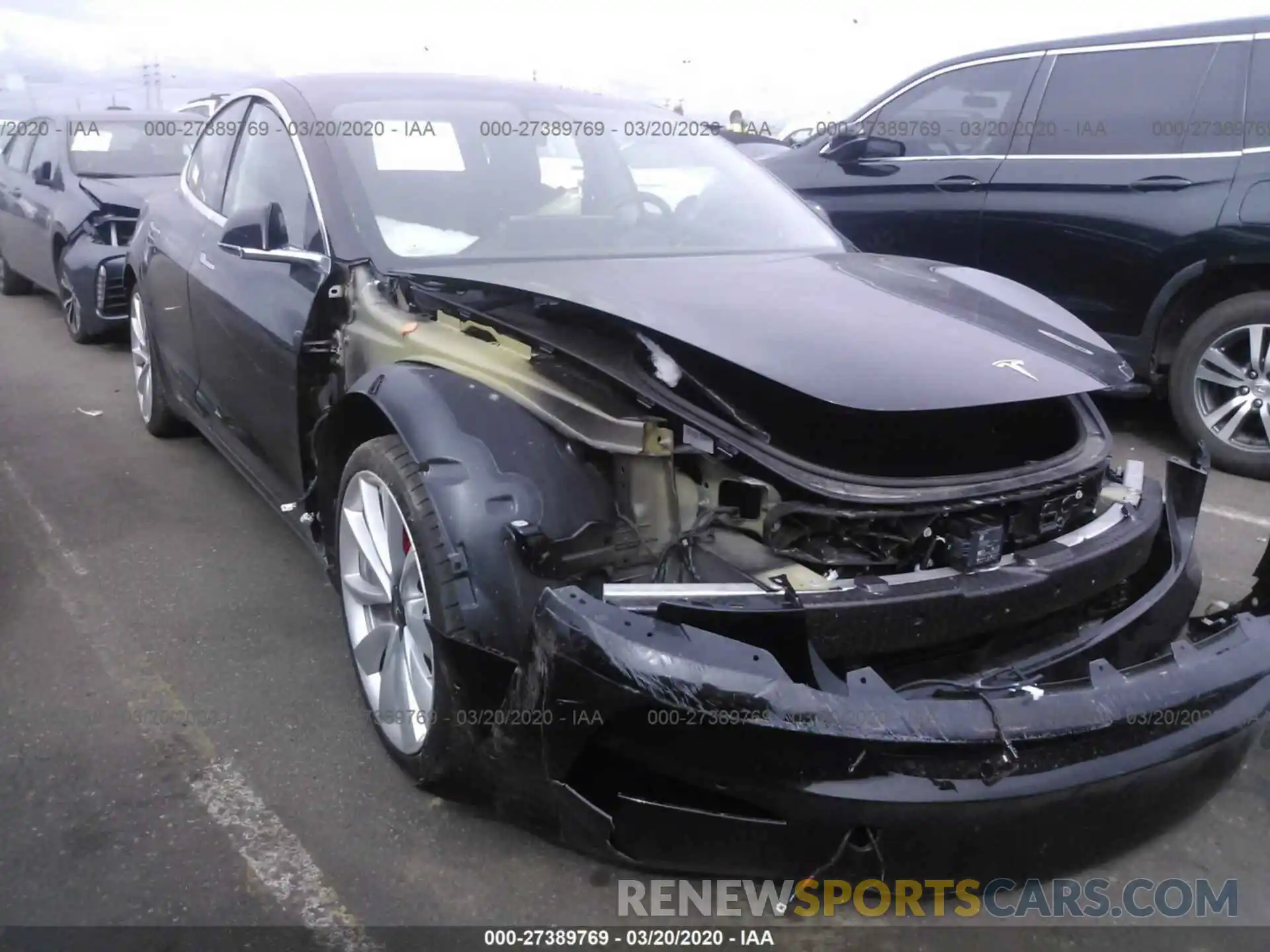 1 Photograph of a damaged car 5YJ3E1EB8KF425520 TESLA MODEL 3 2019