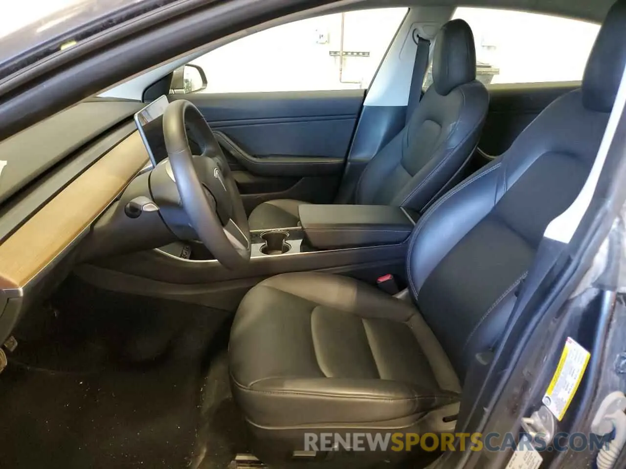 7 Photograph of a damaged car 5YJ3E1EB8KF441975 TESLA MODEL 3 2019