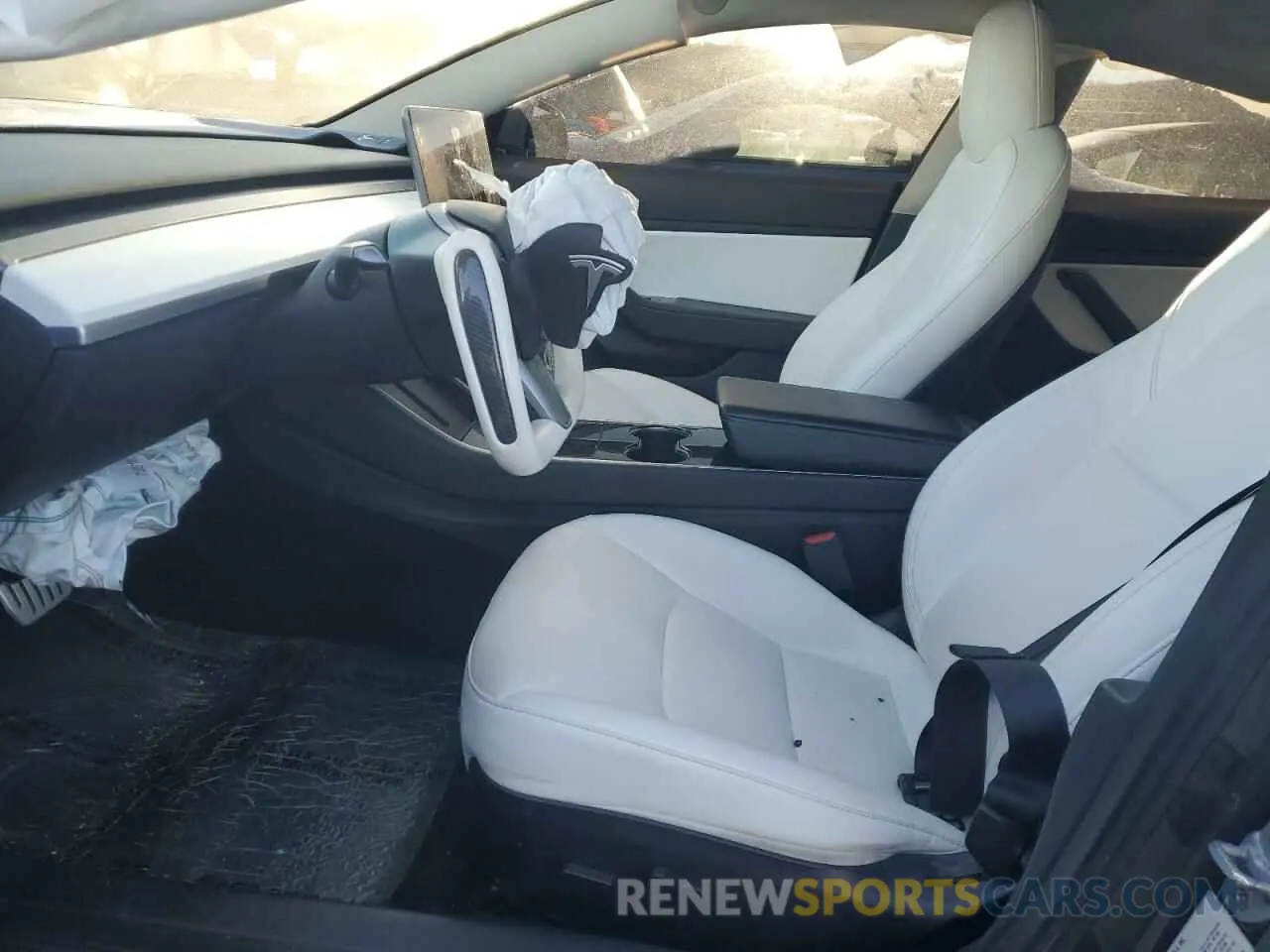 7 Photograph of a damaged car 5YJ3E1EB8KF477004 TESLA MODEL 3 2019