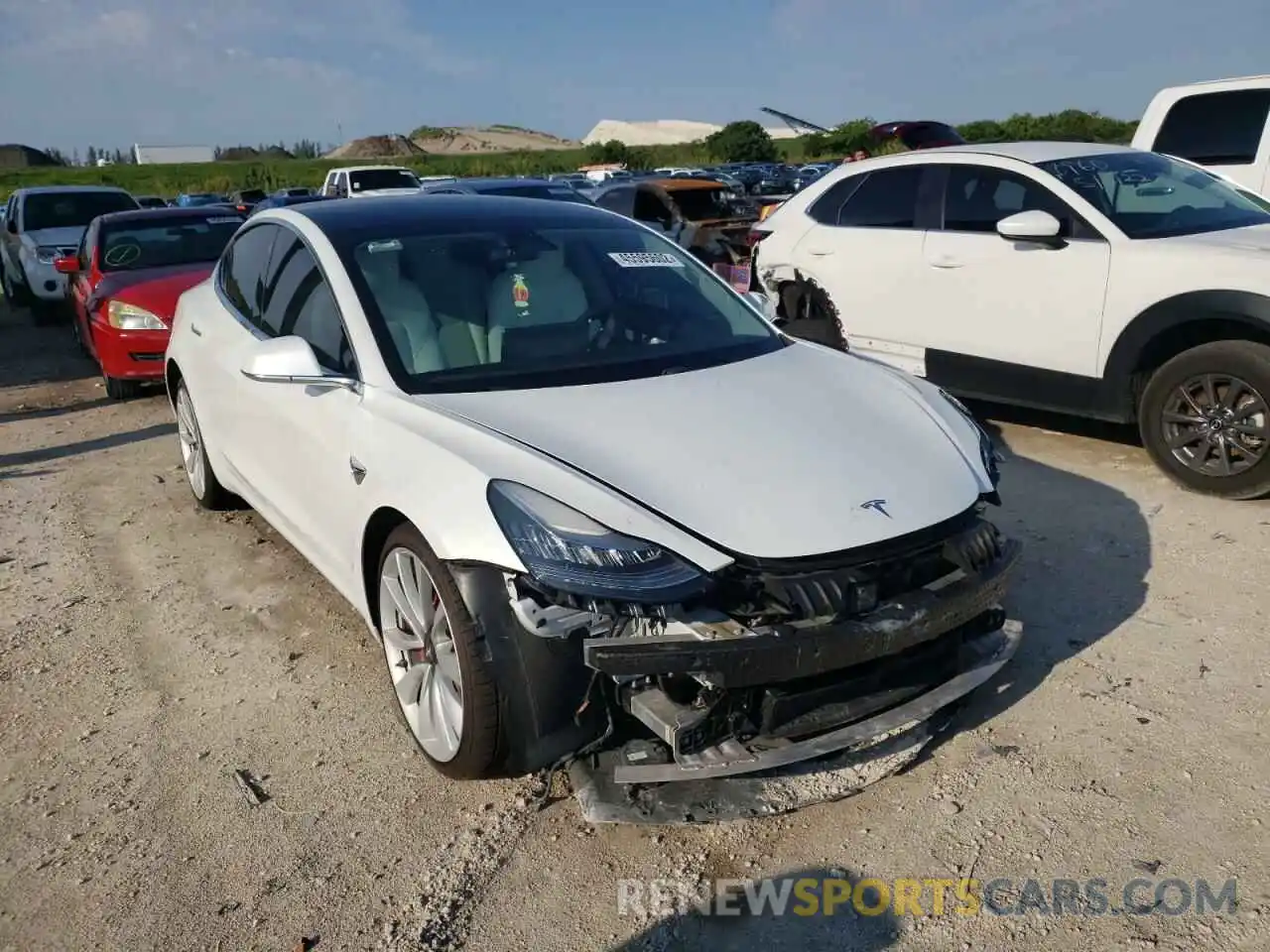 1 Photograph of a damaged car 5YJ3E1EB8KF487418 TESLA MODEL 3 2019