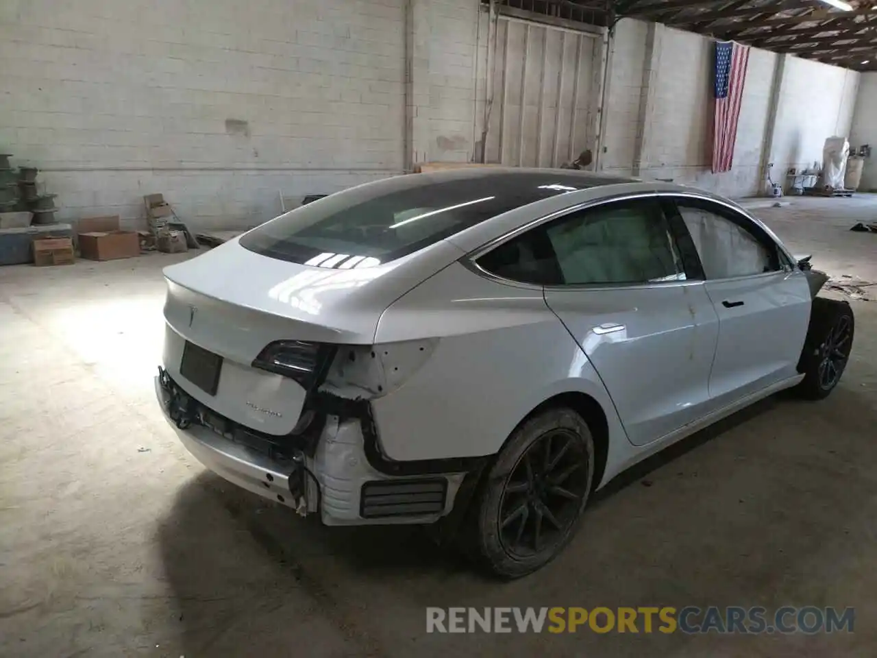 4 Photograph of a damaged car 5YJ3E1EB8KF493557 TESLA MODEL 3 2019