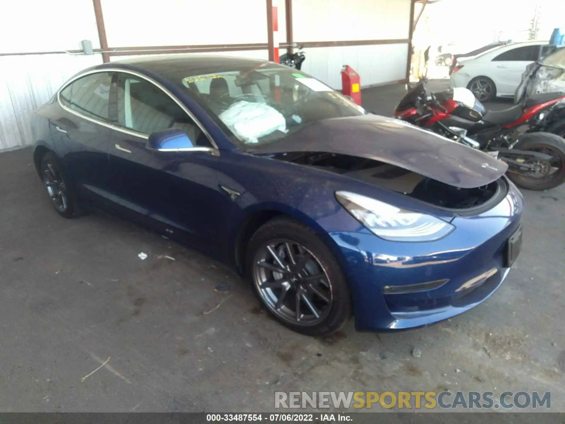 1 Photograph of a damaged car 5YJ3E1EB8KF497625 TESLA MODEL 3 2019