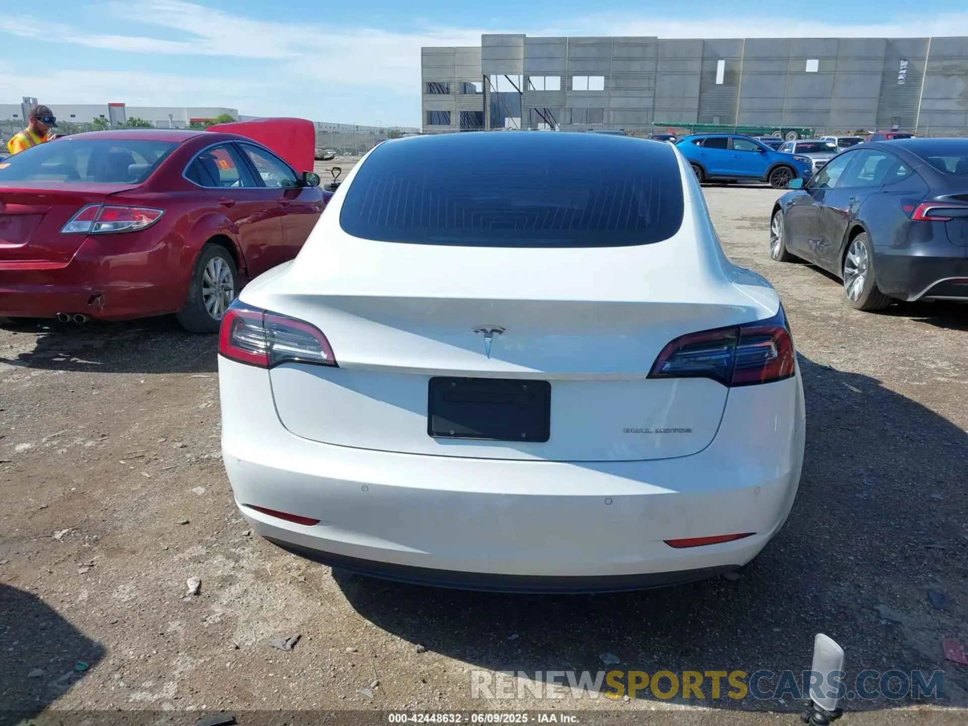 15 Photograph of a damaged car 5YJ3E1EB8KF510681 TESLA MODEL 3 2019