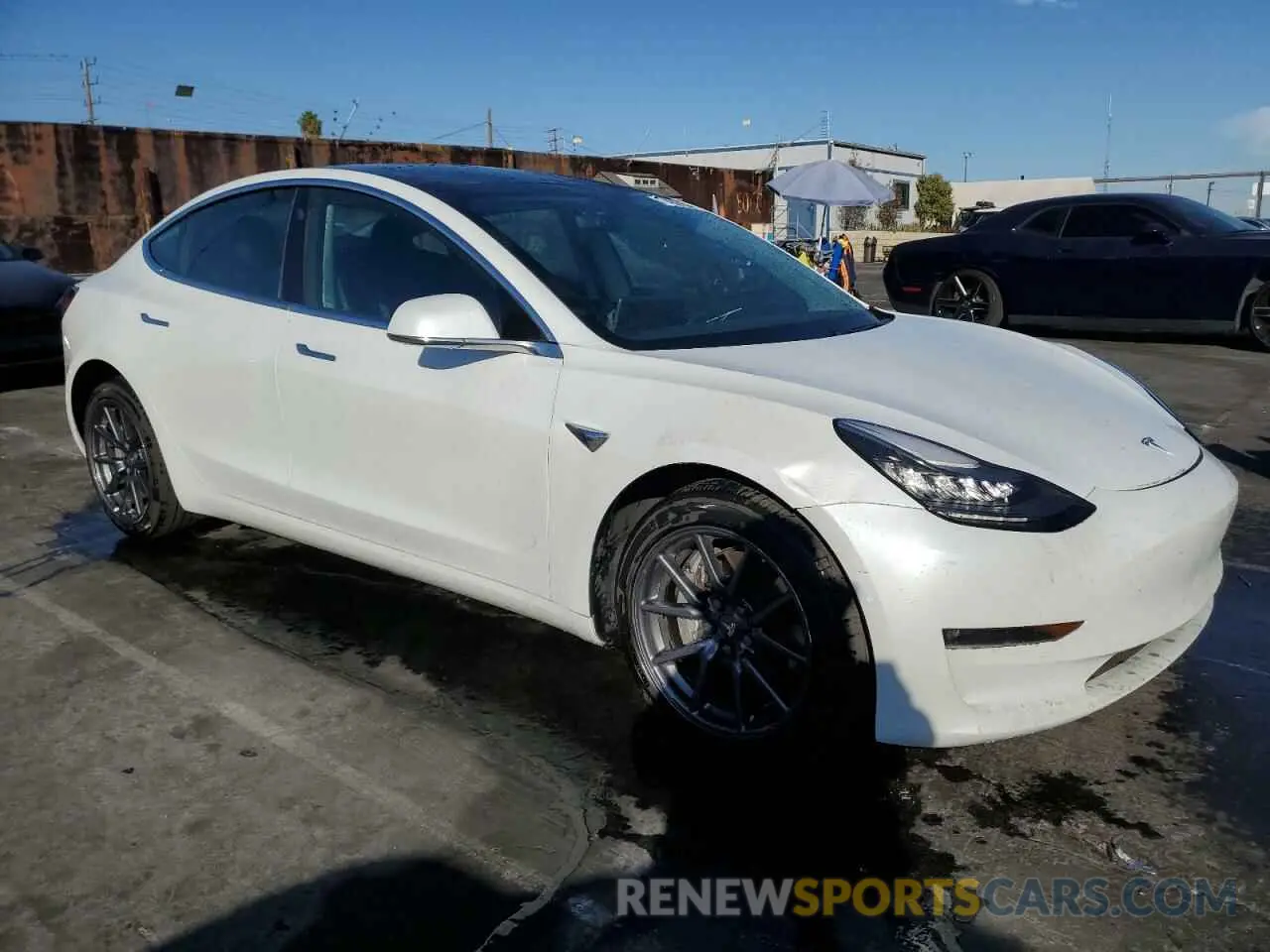 4 Photograph of a damaged car 5YJ3E1EB8KF511135 TESLA MODEL 3 2019