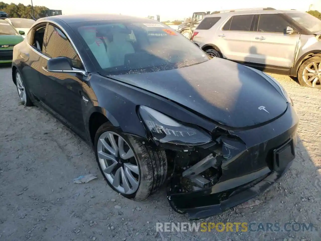 1 Photograph of a damaged car 5YJ3E1EB9KF192456 TESLA MODEL 3 2019