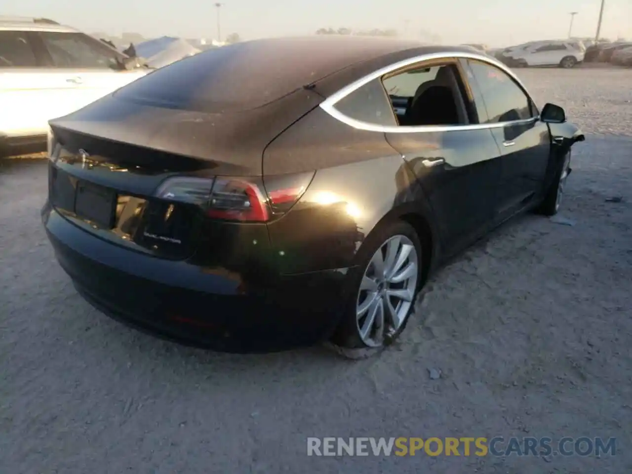 4 Photograph of a damaged car 5YJ3E1EB9KF192456 TESLA MODEL 3 2019