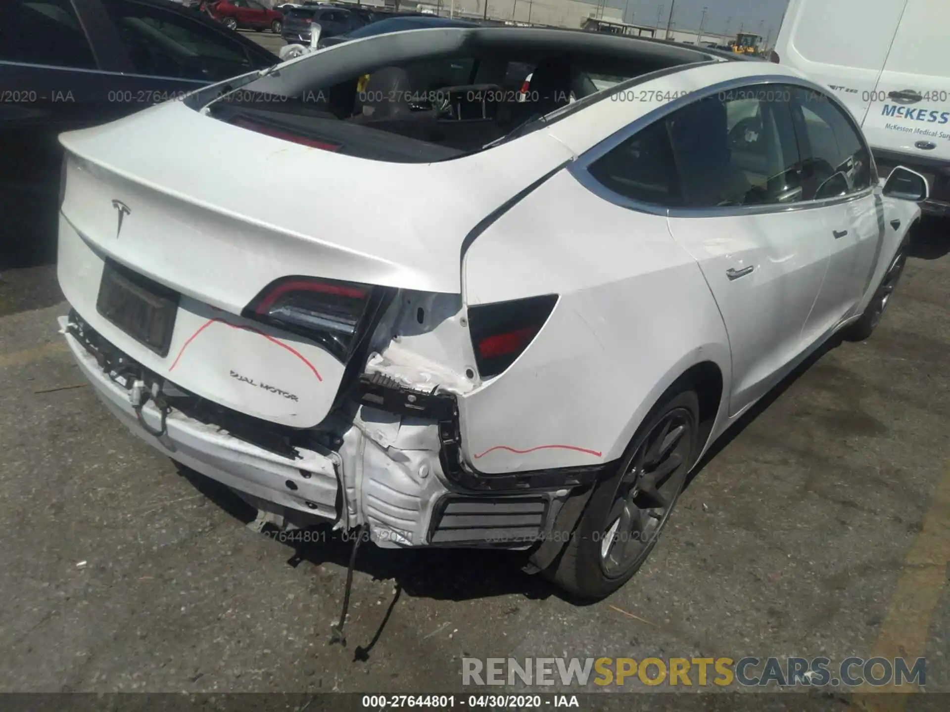 4 Photograph of a damaged car 5YJ3E1EB9KF199763 TESLA MODEL 3 2019