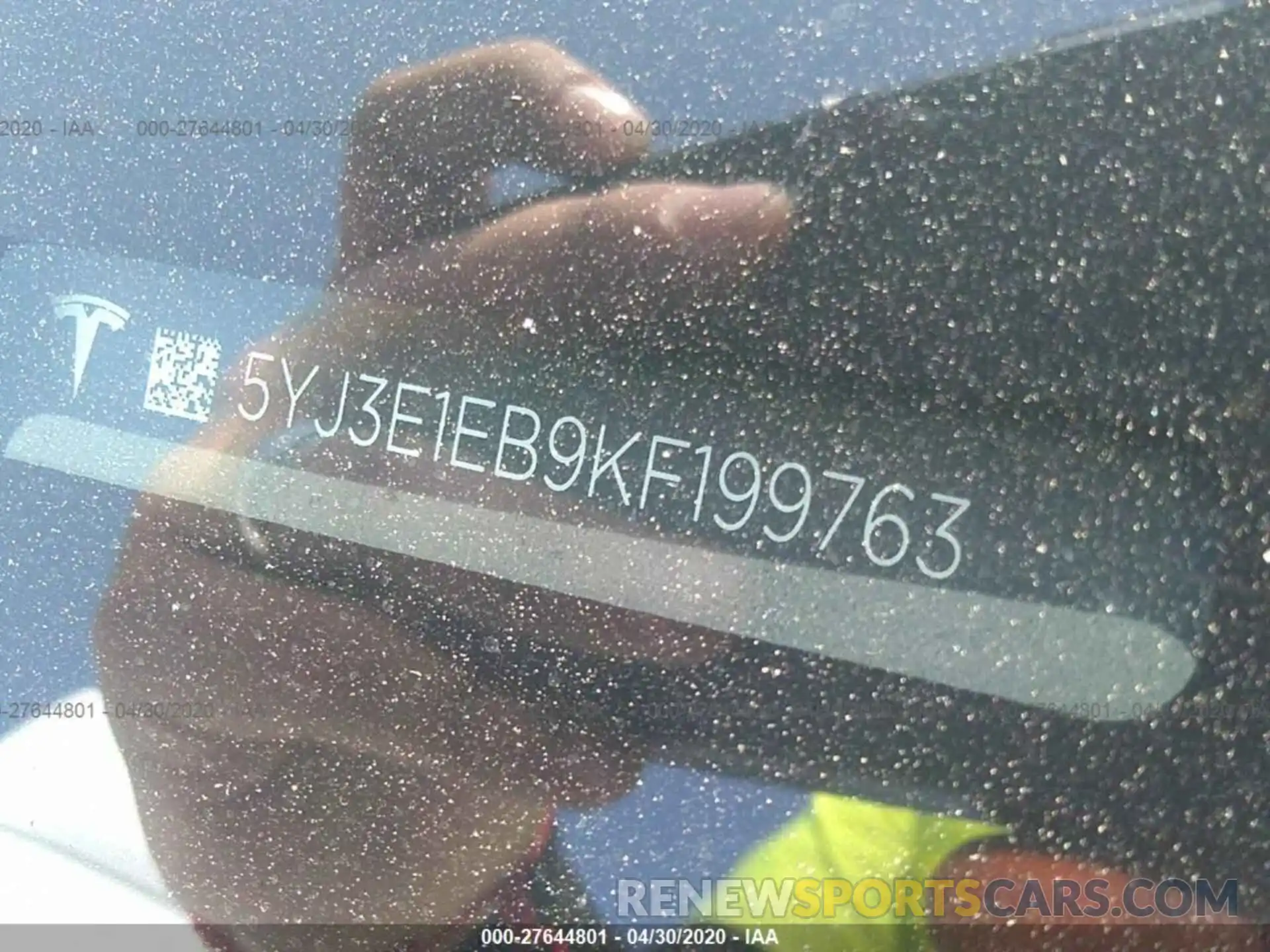 9 Photograph of a damaged car 5YJ3E1EB9KF199763 TESLA MODEL 3 2019