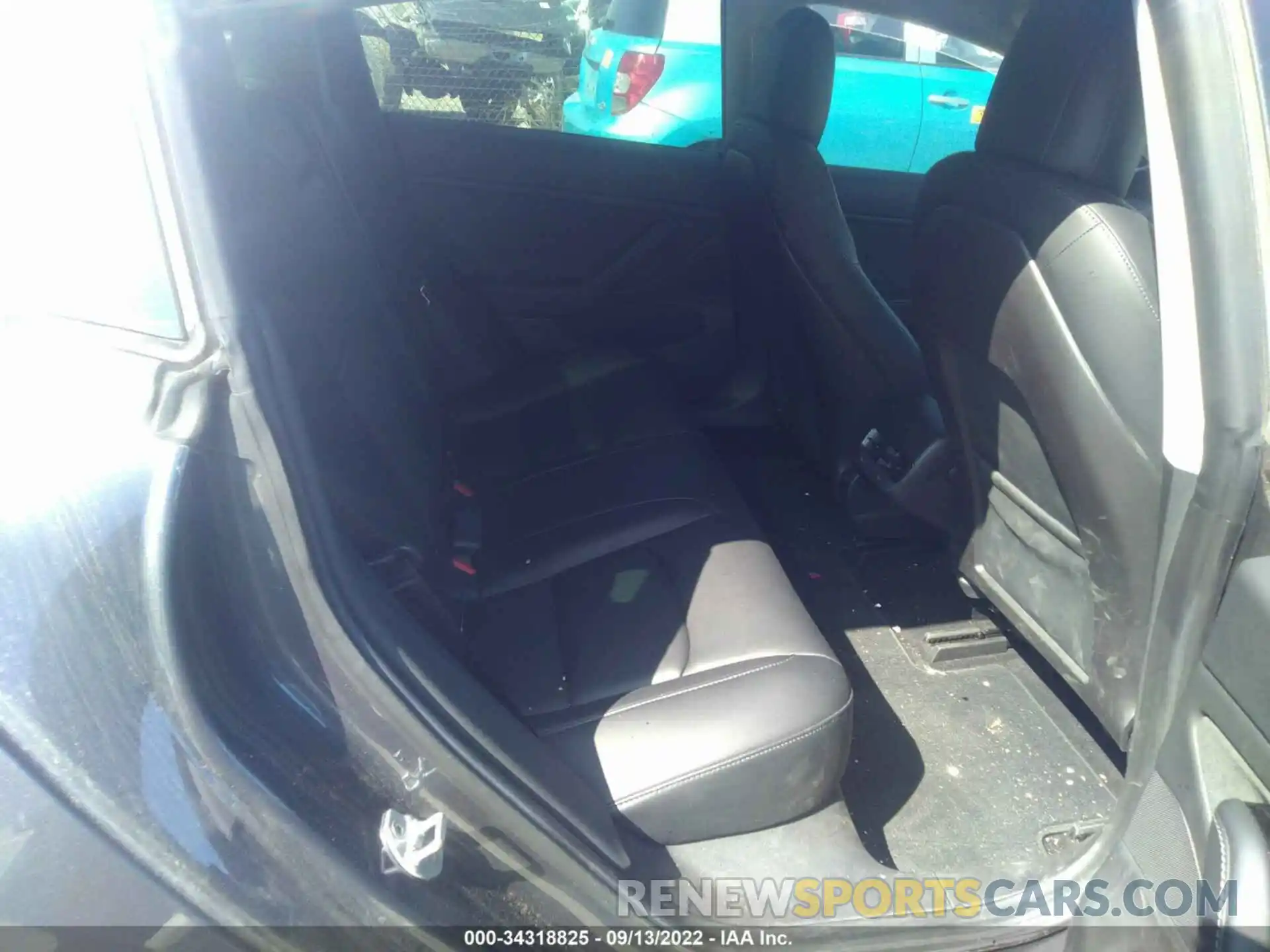 8 Photograph of a damaged car 5YJ3E1EB9KF209823 TESLA MODEL 3 2019