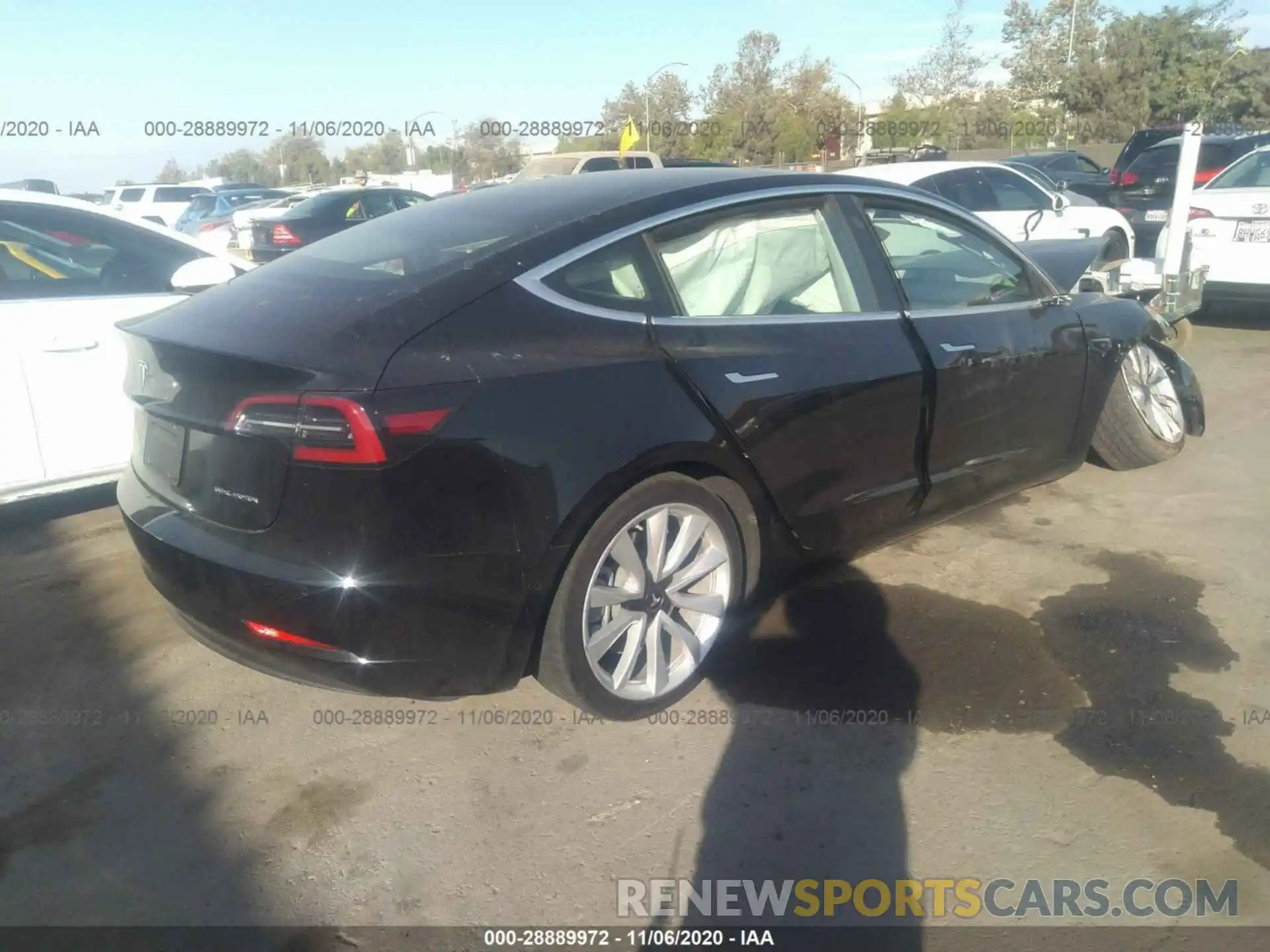 4 Photograph of a damaged car 5YJ3E1EB9KF211488 TESLA MODEL 3 2019