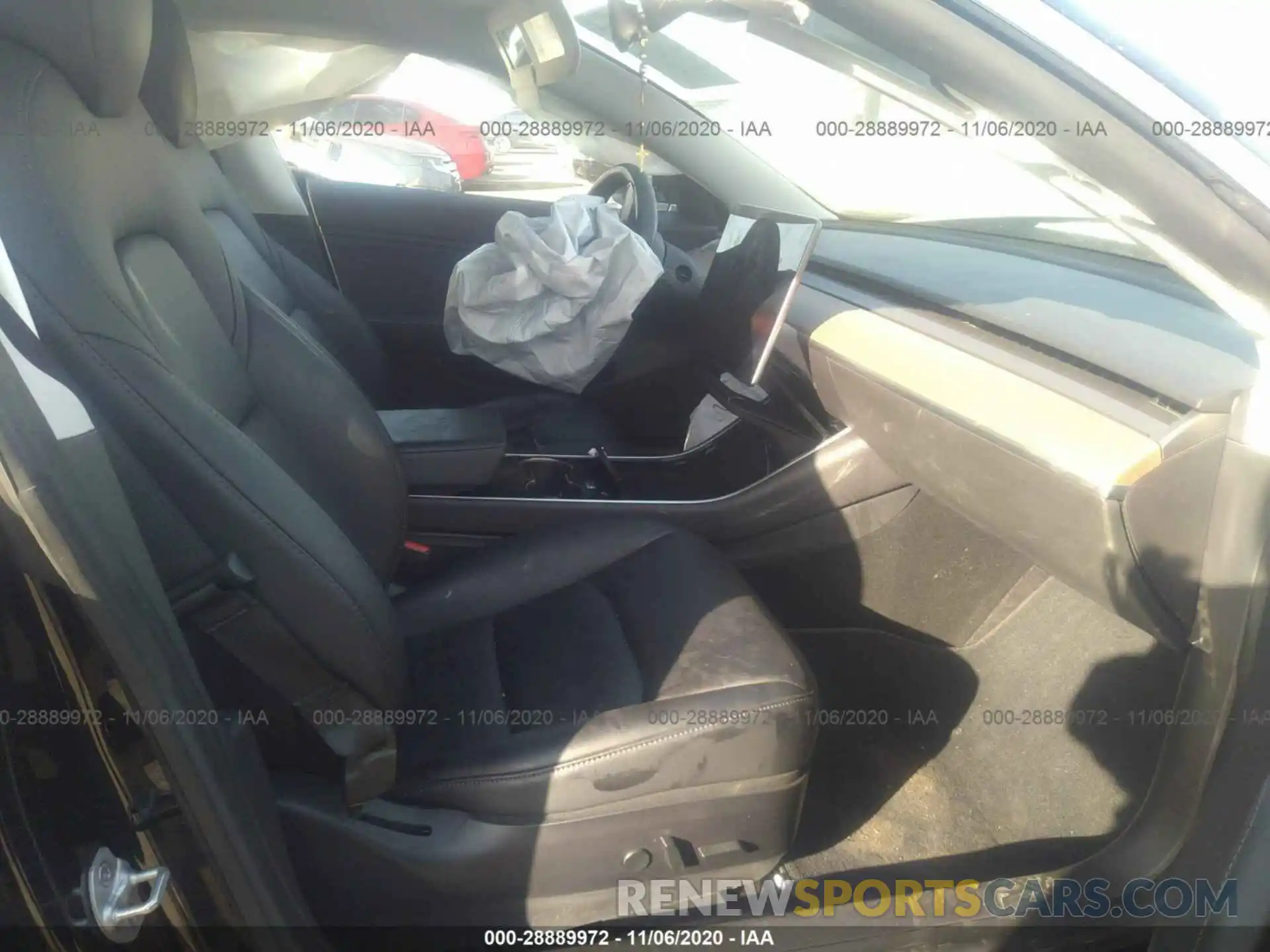 5 Photograph of a damaged car 5YJ3E1EB9KF211488 TESLA MODEL 3 2019