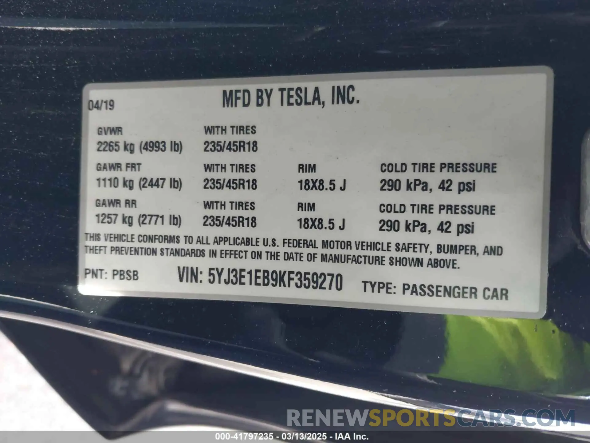 9 Photograph of a damaged car 5YJ3E1EB9KF359270 TESLA MODEL 3 2019