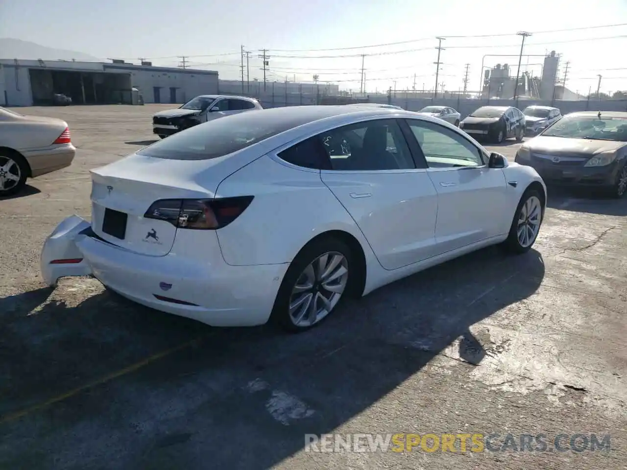 4 Photograph of a damaged car 5YJ3E1EB9KF365120 TESLA MODEL 3 2019