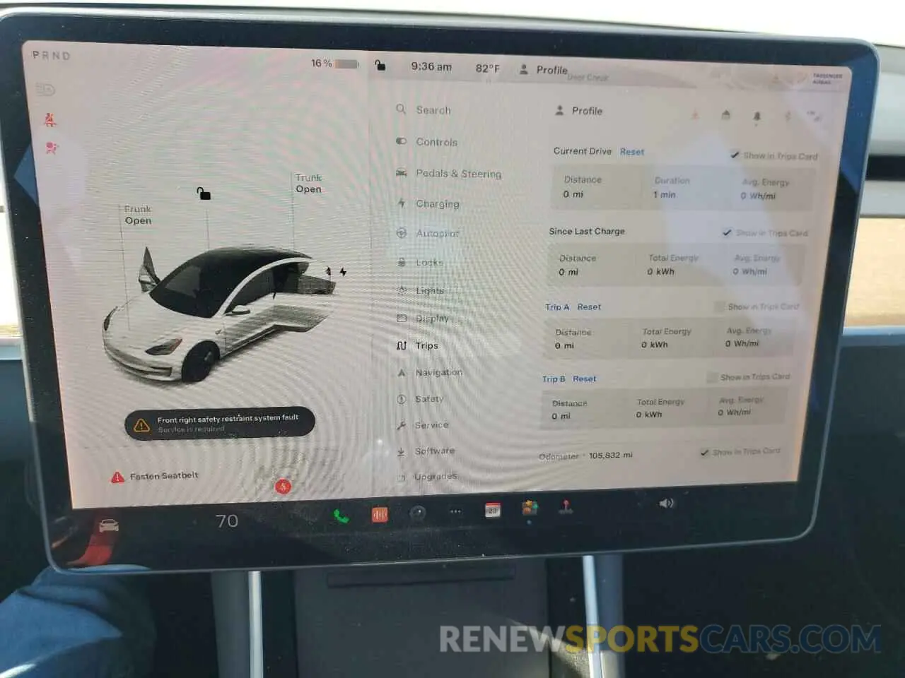 9 Photograph of a damaged car 5YJ3E1EB9KF388235 TESLA MODEL 3 2019